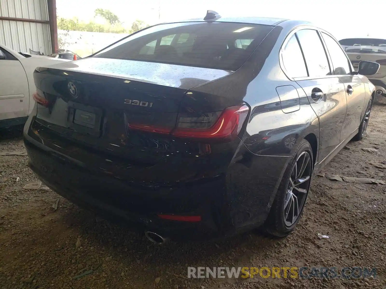 4 Photograph of a damaged car 3MW5R1J08L8B22788 BMW 3 SERIES 2020