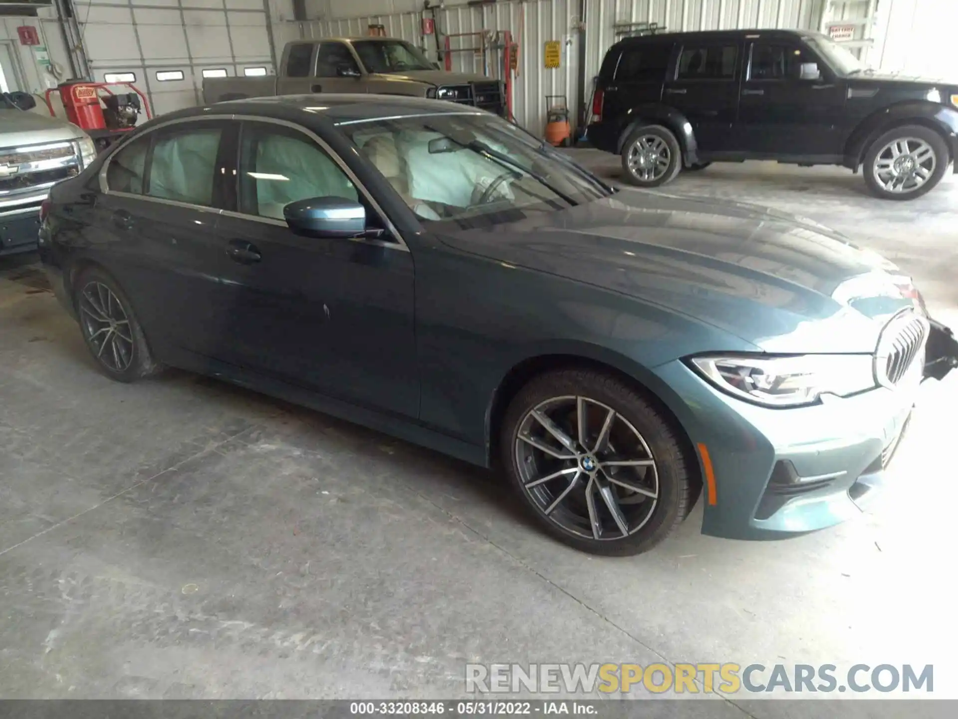 1 Photograph of a damaged car 3MW5R1J08L8B24752 BMW 3 SERIES 2020