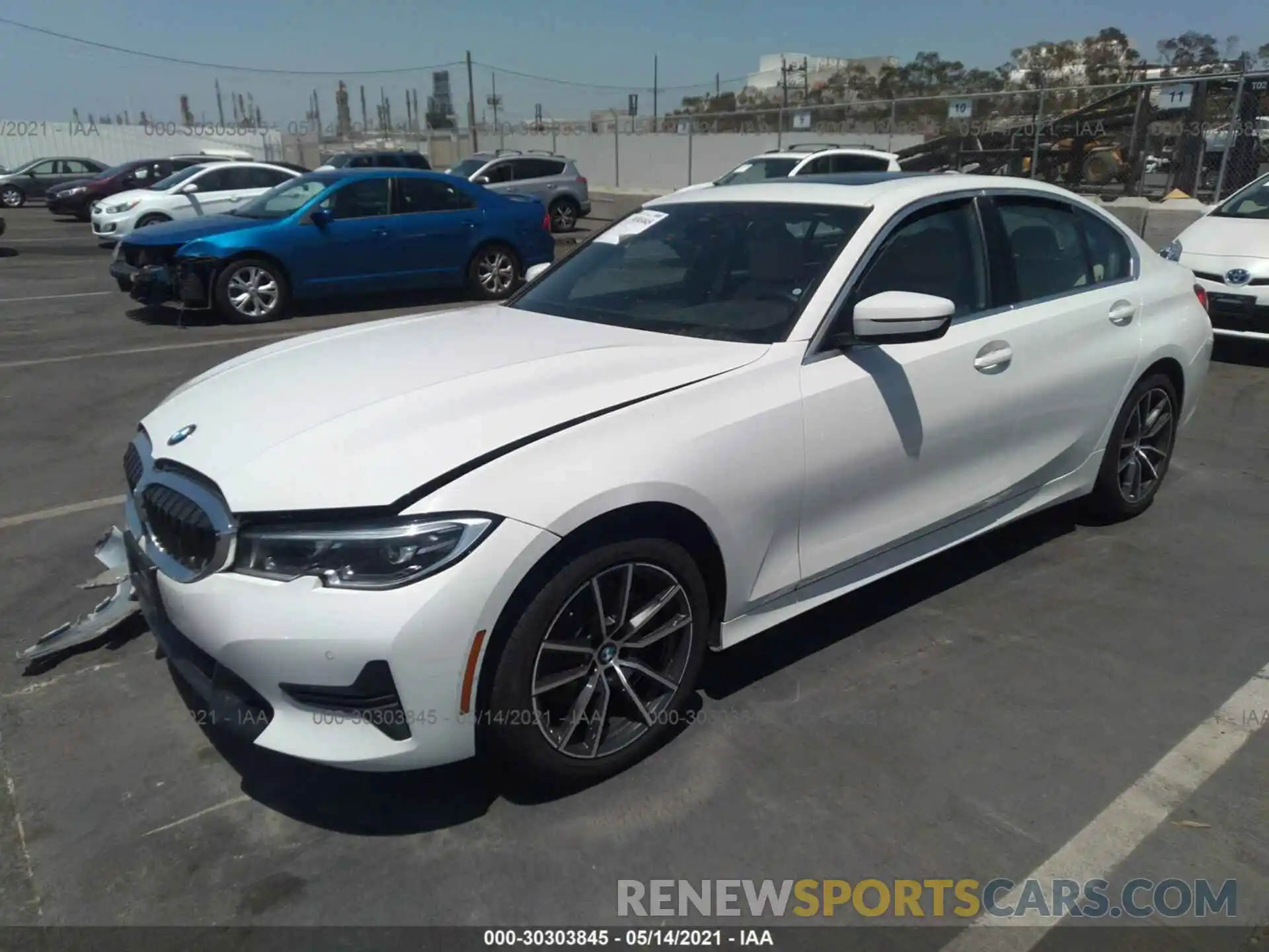 2 Photograph of a damaged car 3MW5R1J08L8B30907 BMW 3 SERIES 2020