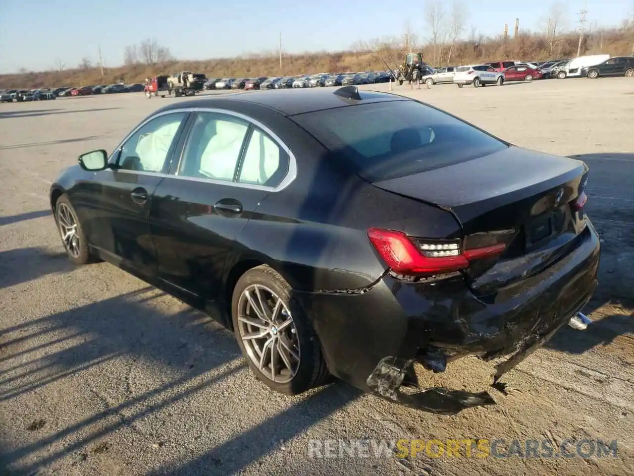 3 Photograph of a damaged car 3MW5R1J08L8B34147 BMW 3 SERIES 2020