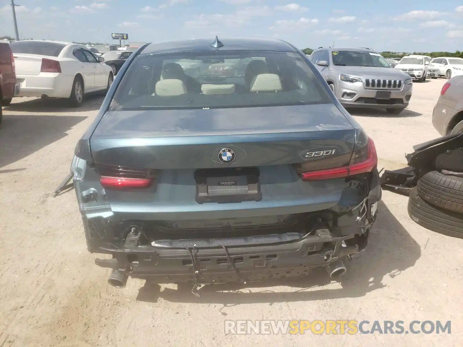 9 Photograph of a damaged car 3MW5R1J08L8B45293 BMW 3 SERIES 2020