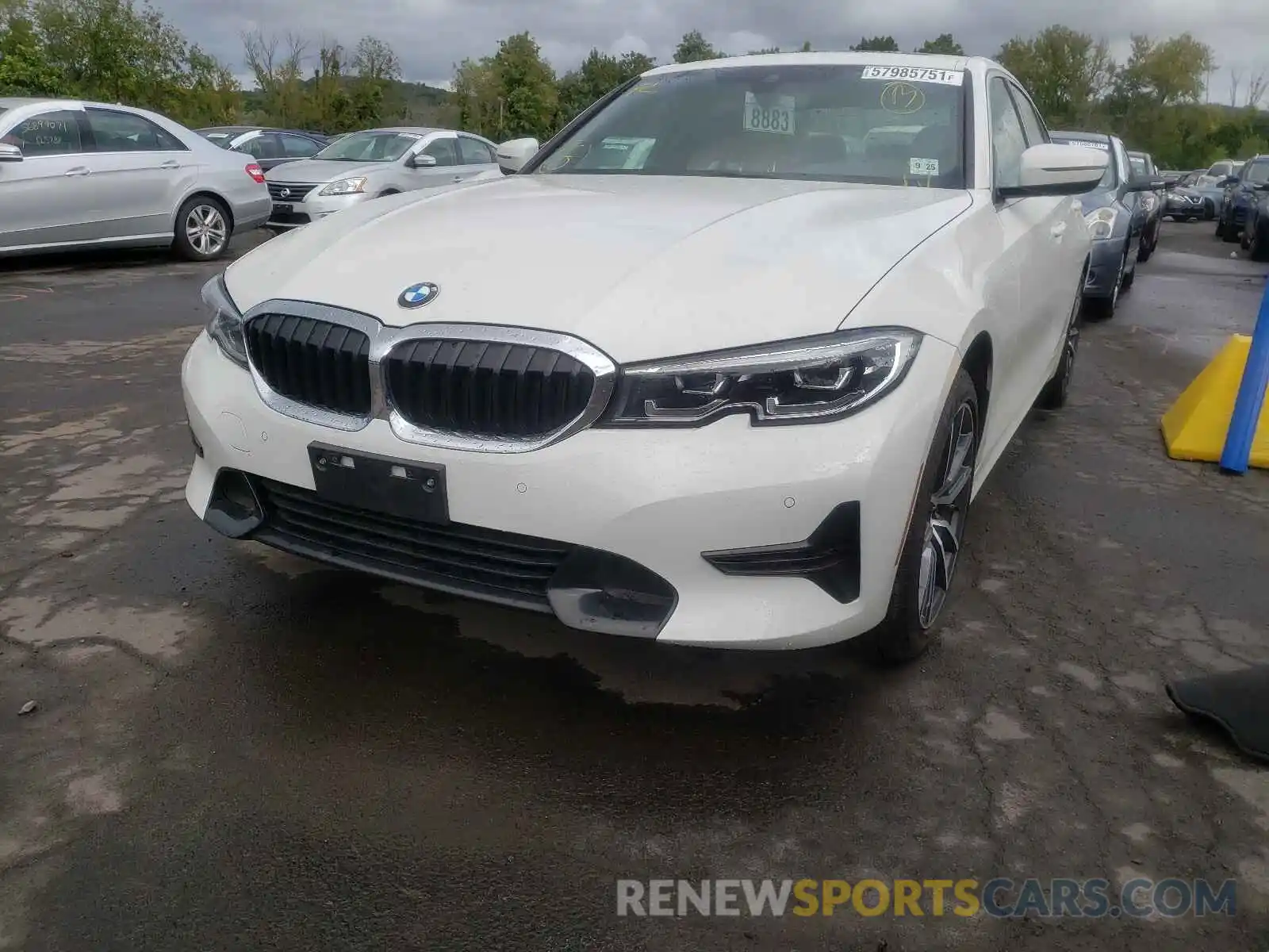 2 Photograph of a damaged car 3MW5R1J09L8B04008 BMW 3 SERIES 2020