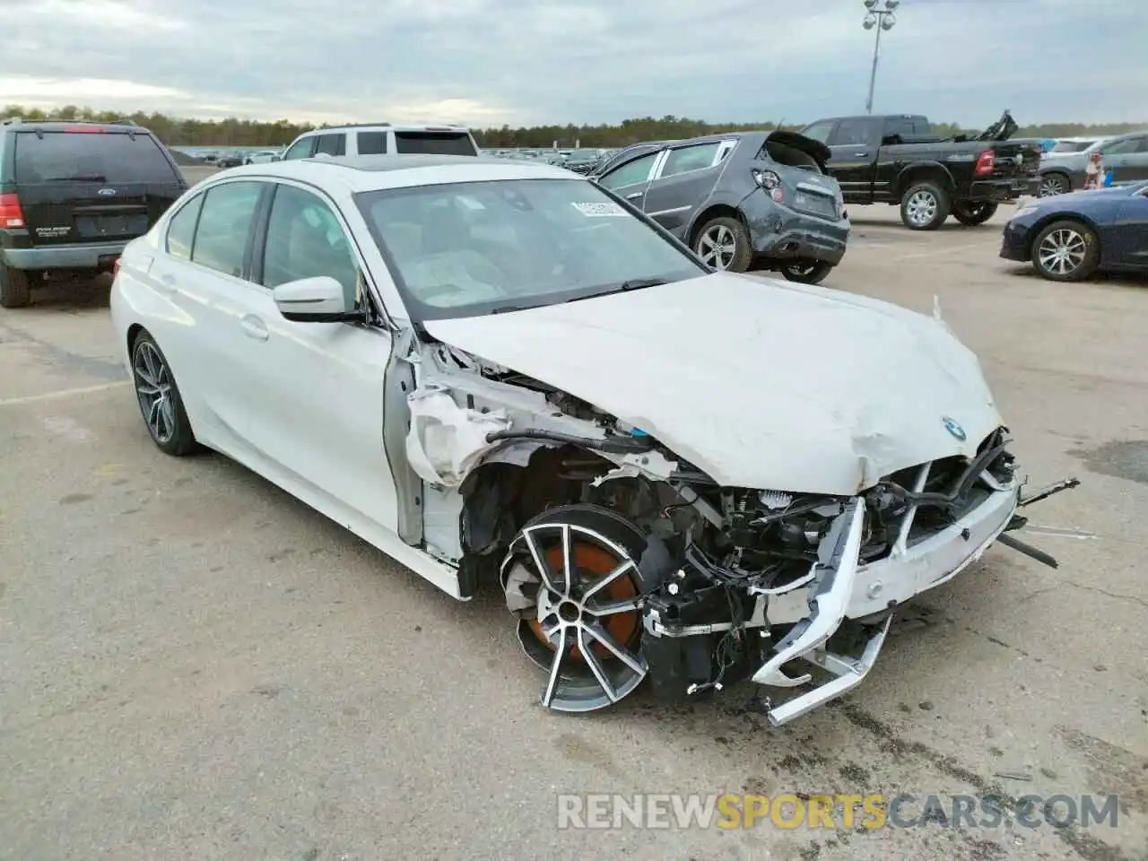 1 Photograph of a damaged car 3MW5R1J09L8B07572 BMW 3 SERIES 2020