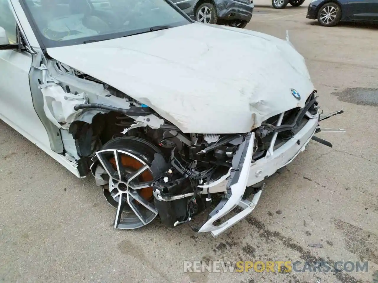 9 Photograph of a damaged car 3MW5R1J09L8B07572 BMW 3 SERIES 2020