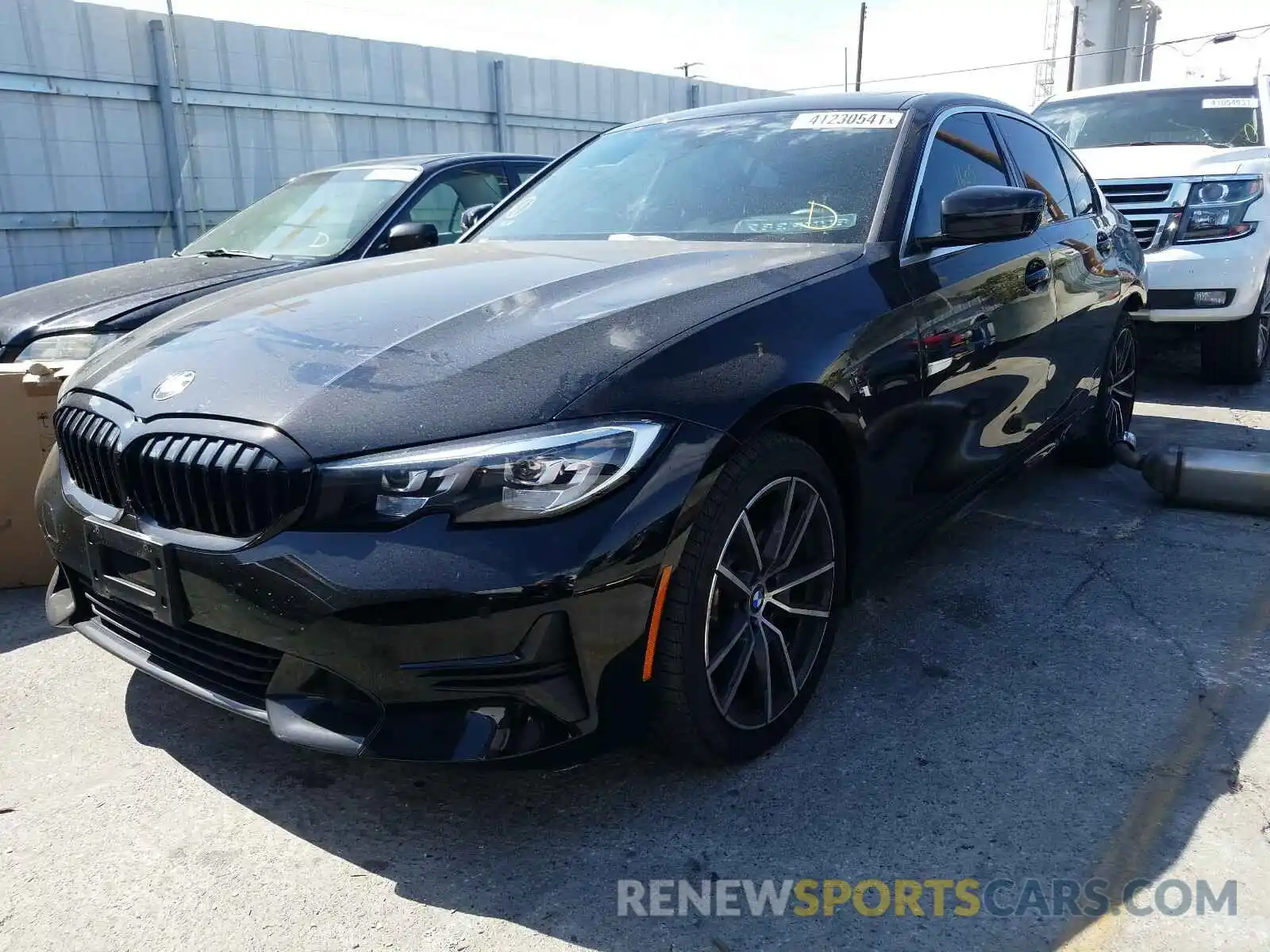 2 Photograph of a damaged car 3MW5R1J09L8B09760 BMW 3 SERIES 2020