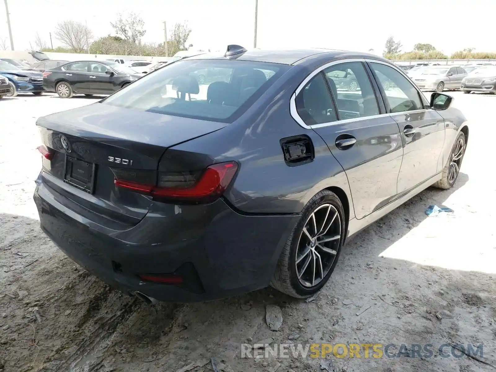 4 Photograph of a damaged car 3MW5R1J09L8B10259 BMW 3 SERIES 2020