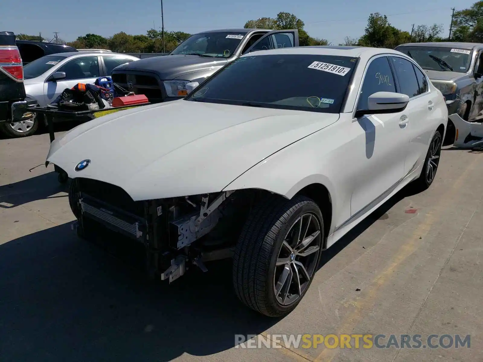 2 Photograph of a damaged car 3MW5R1J09L8B11282 BMW 3 SERIES 2020