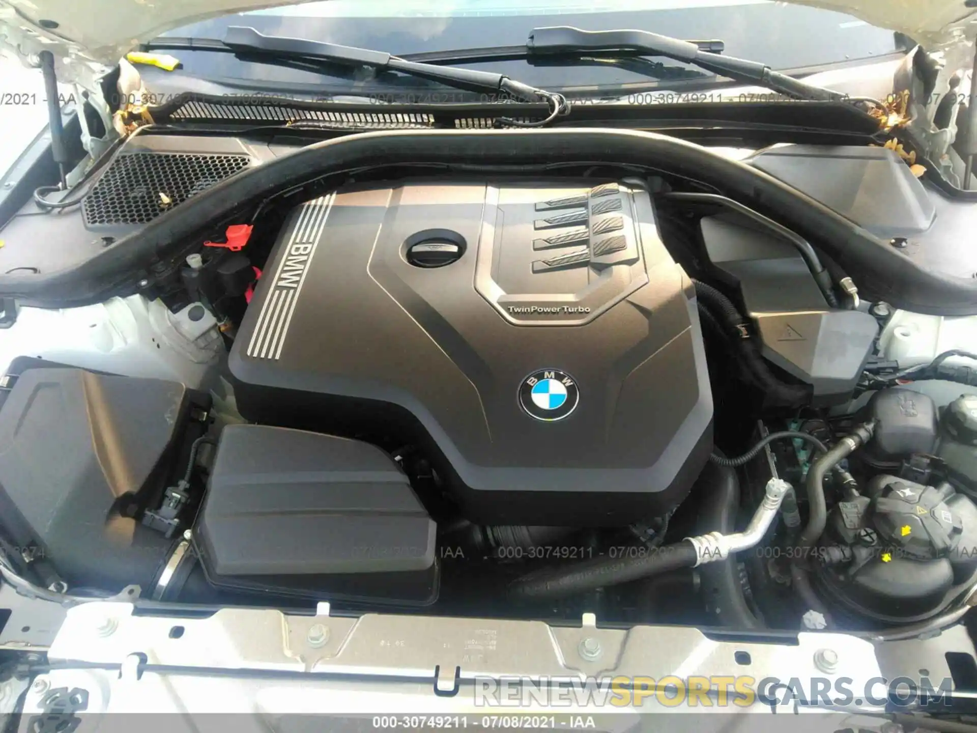 10 Фотография поврежденного автомобиля 3MW5R1J09L8B12321 BMW 3 SERIES 2020