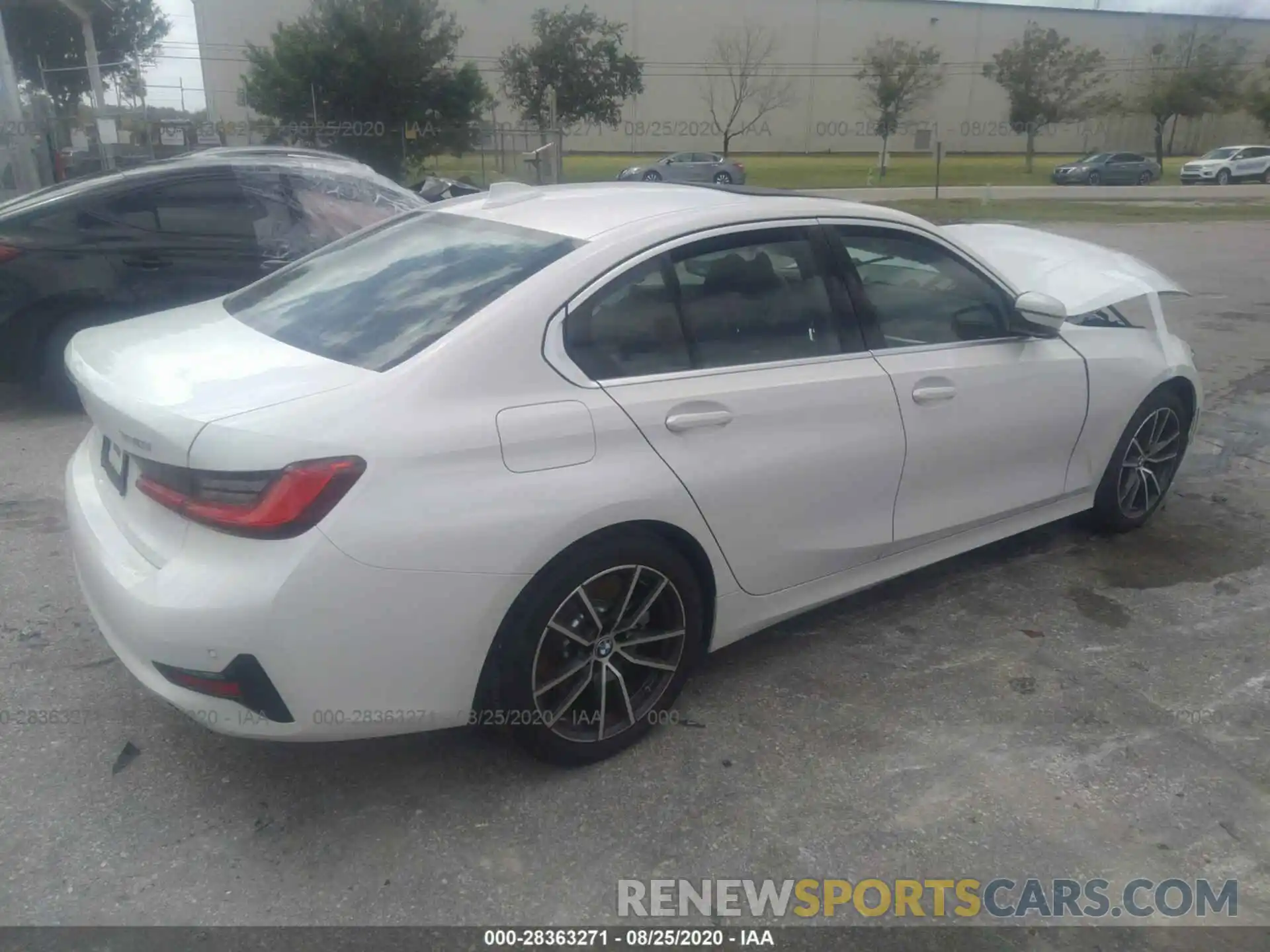 4 Photograph of a damaged car 3MW5R1J09L8B17261 BMW 3 SERIES 2020