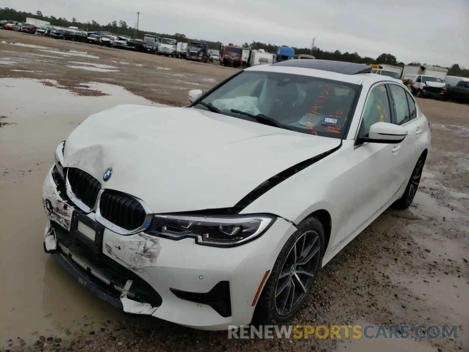 2 Фотография поврежденного автомобиля 3MW5R1J09L8B17390 BMW 3 SERIES 2020