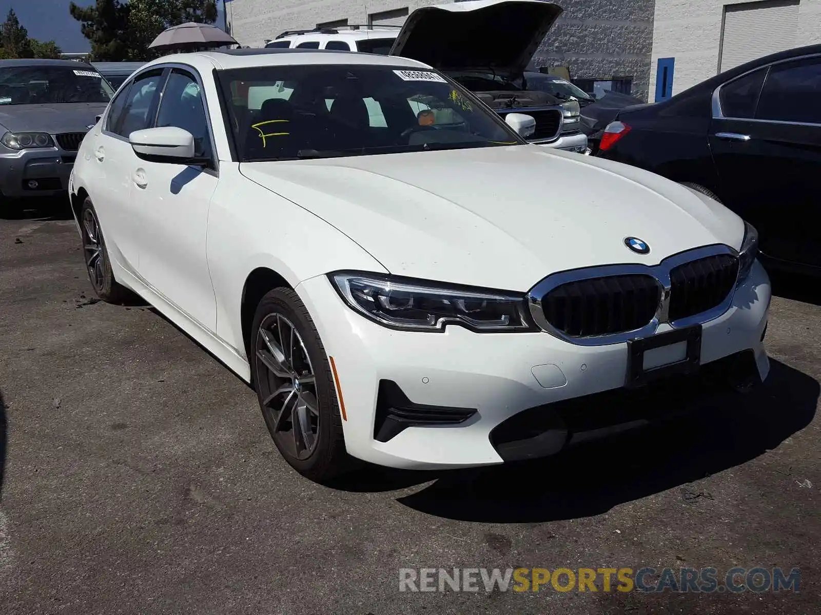 1 Photograph of a damaged car 3MW5R1J09L8B20502 BMW 3 SERIES 2020