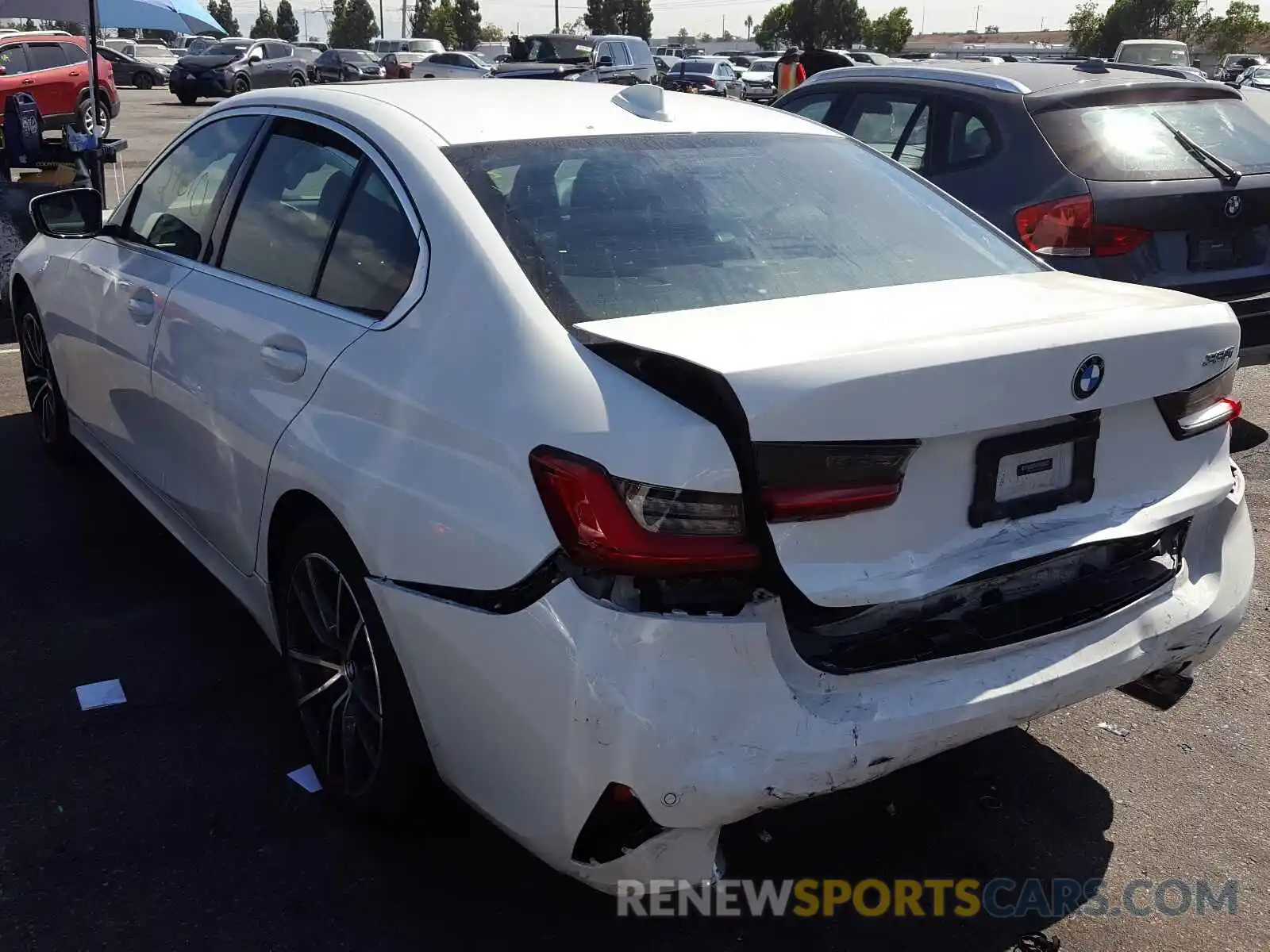 3 Photograph of a damaged car 3MW5R1J09L8B20502 BMW 3 SERIES 2020