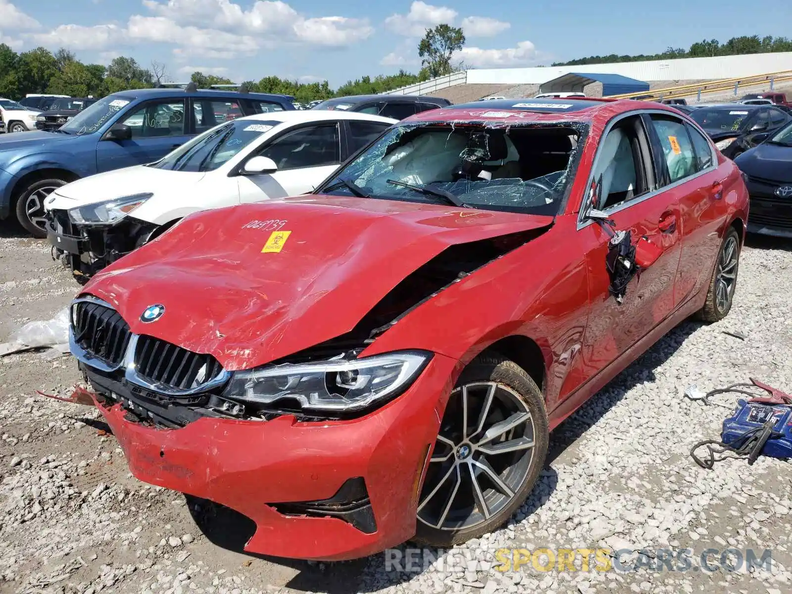 2 Фотография поврежденного автомобиля 3MW5R1J09L8B21276 BMW 3 SERIES 2020