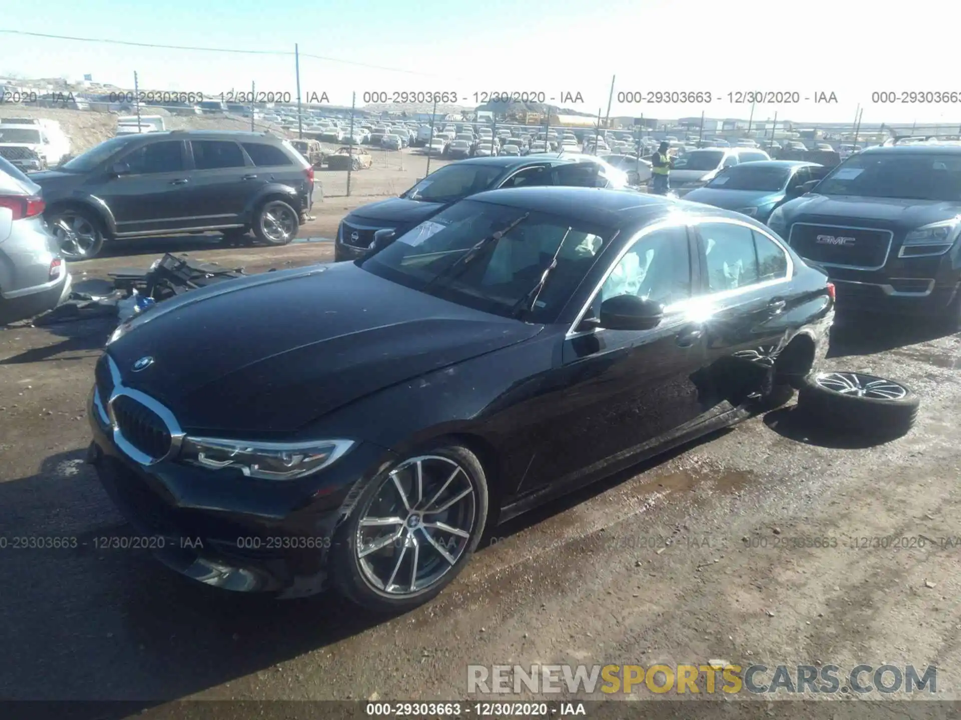 2 Фотография поврежденного автомобиля 3MW5R1J09L8B21472 BMW 3 SERIES 2020