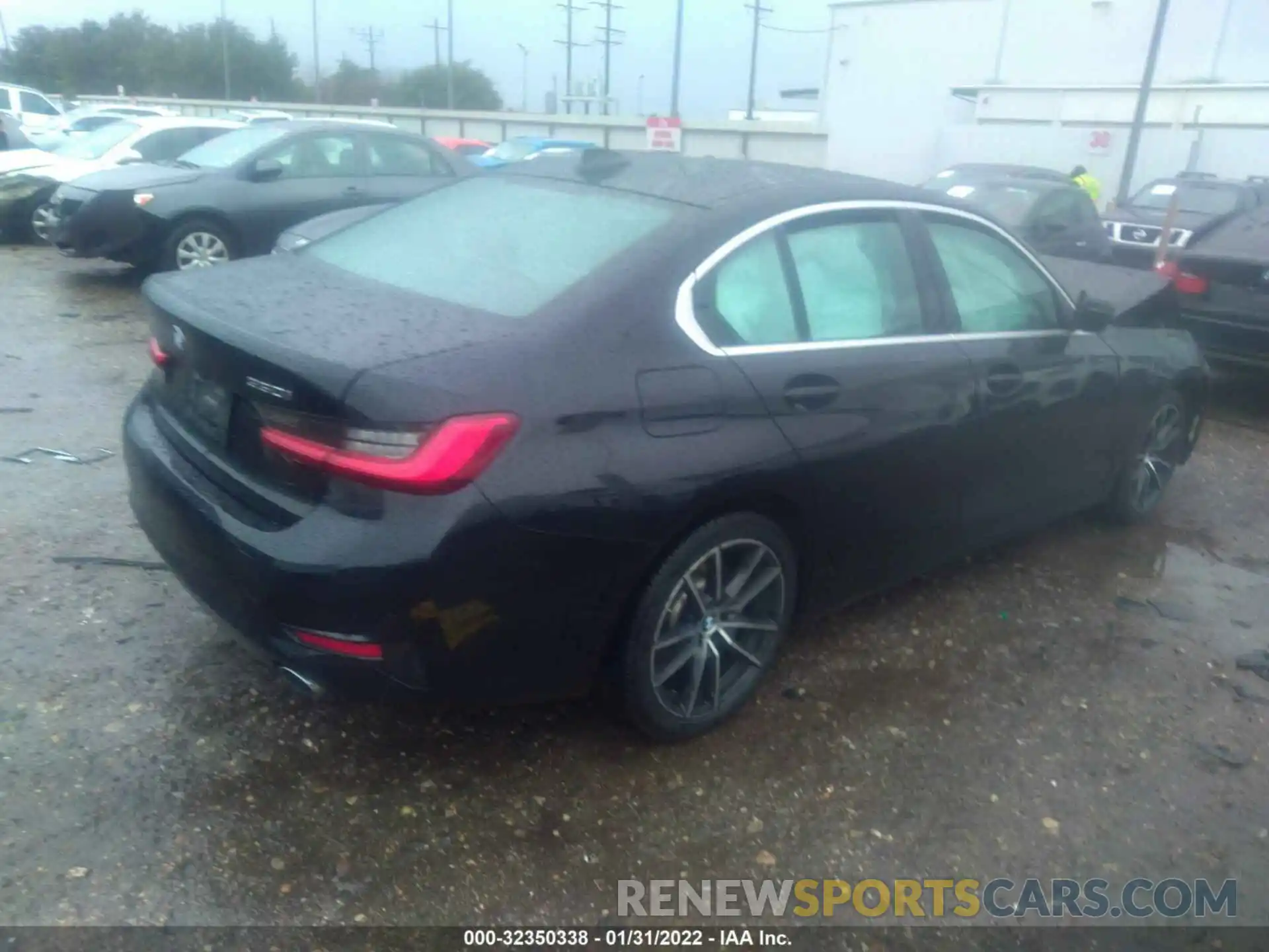 4 Photograph of a damaged car 3MW5R1J09L8B22234 BMW 3 SERIES 2020