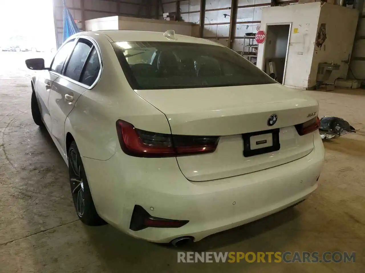 3 Photograph of a damaged car 3MW5R1J09L8B22380 BMW 3 SERIES 2020