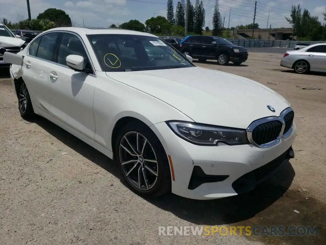 1 Photograph of a damaged car 3MW5R1J09L8B24131 BMW 3 SERIES 2020