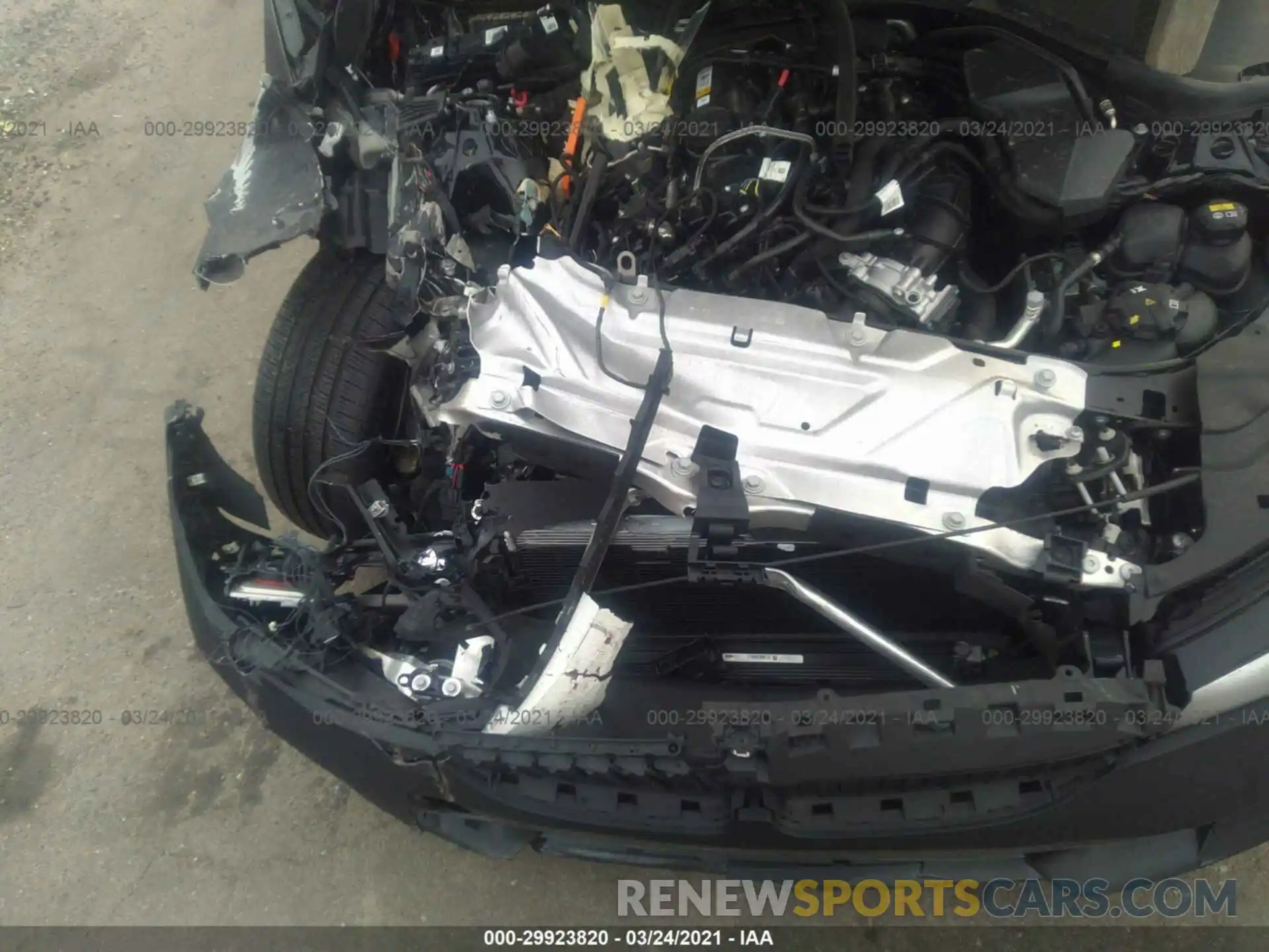 10 Фотография поврежденного автомобиля 3MW5R1J09L8B24422 BMW 3 SERIES 2020