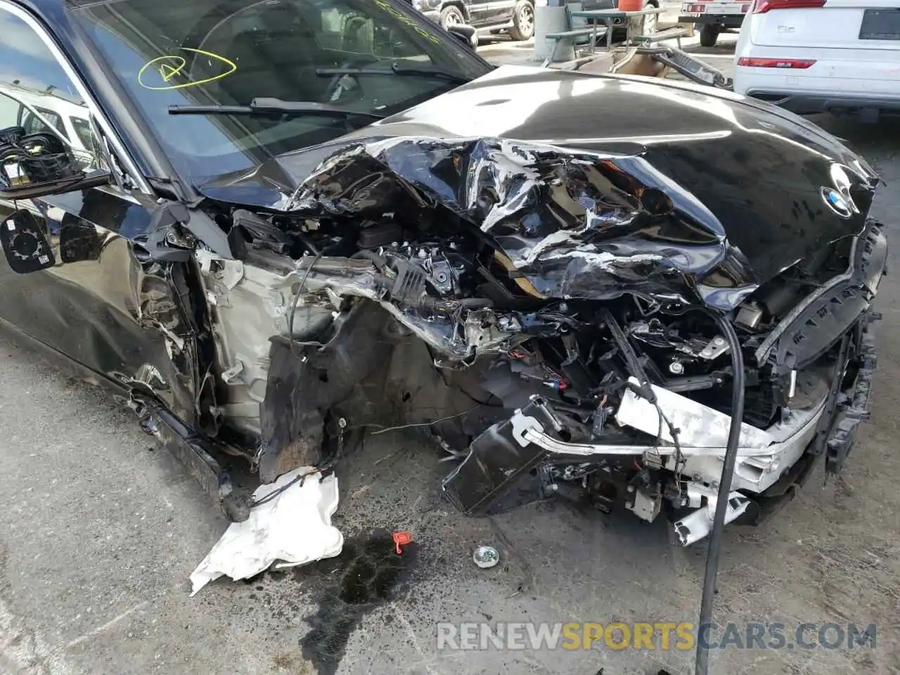 9 Photograph of a damaged car 3MW5R1J09L8B28972 BMW 3 SERIES 2020