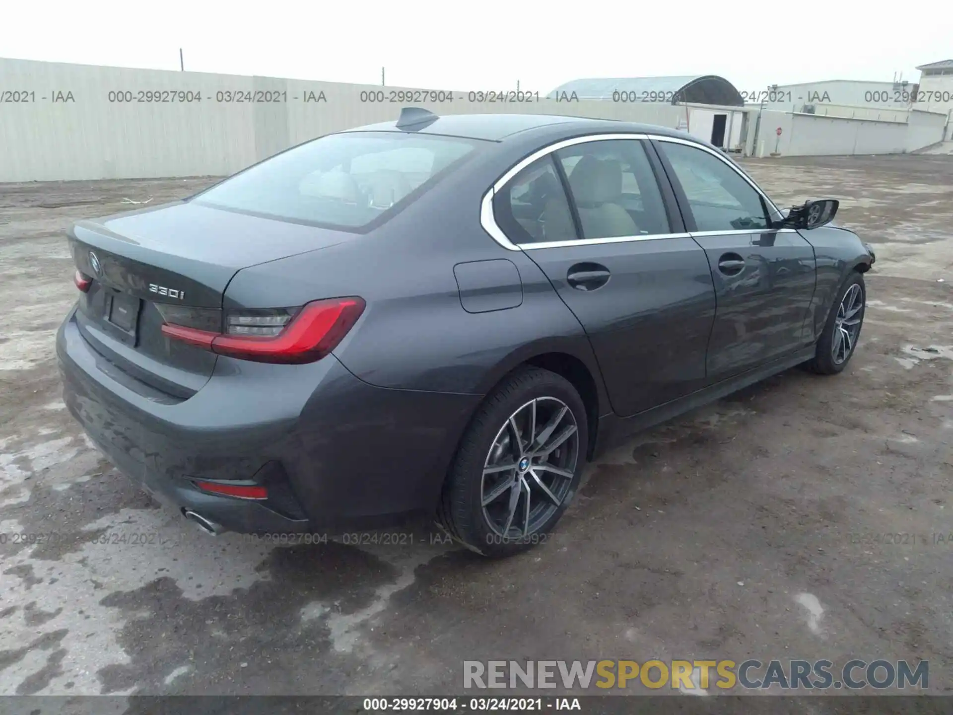 4 Фотография поврежденного автомобиля 3MW5R1J09L8B29586 BMW 3 SERIES 2020