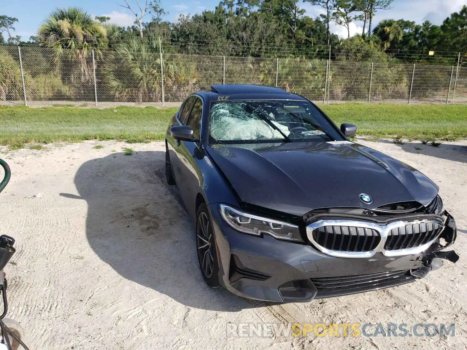 1 Photograph of a damaged car 3MW5R1J09L8B30172 BMW 3 SERIES 2020