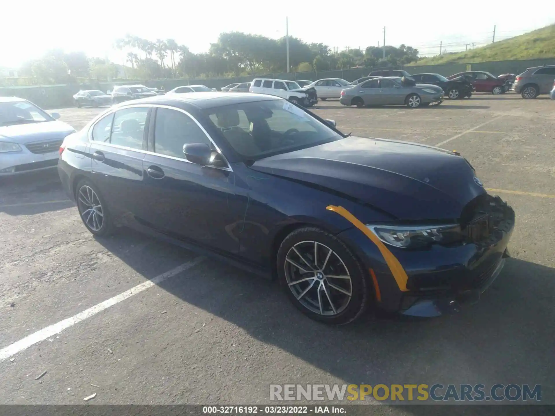 1 Photograph of a damaged car 3MW5R1J09L8B36747 BMW 3 SERIES 2020