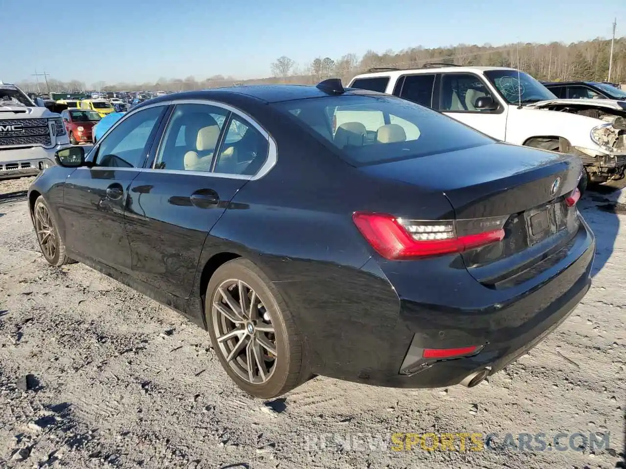 2 Photograph of a damaged car 3MW5R1J0XL8B03756 BMW 3 SERIES 2020