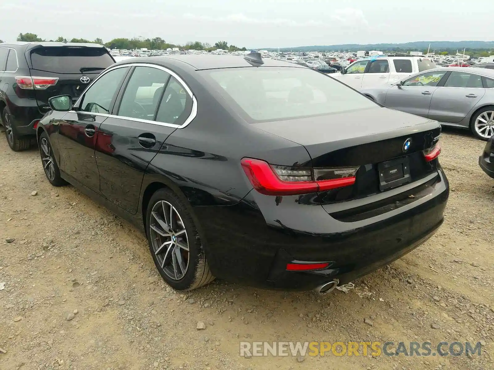 3 Photograph of a damaged car 3MW5R1J0XL8B03868 BMW 3 SERIES 2020