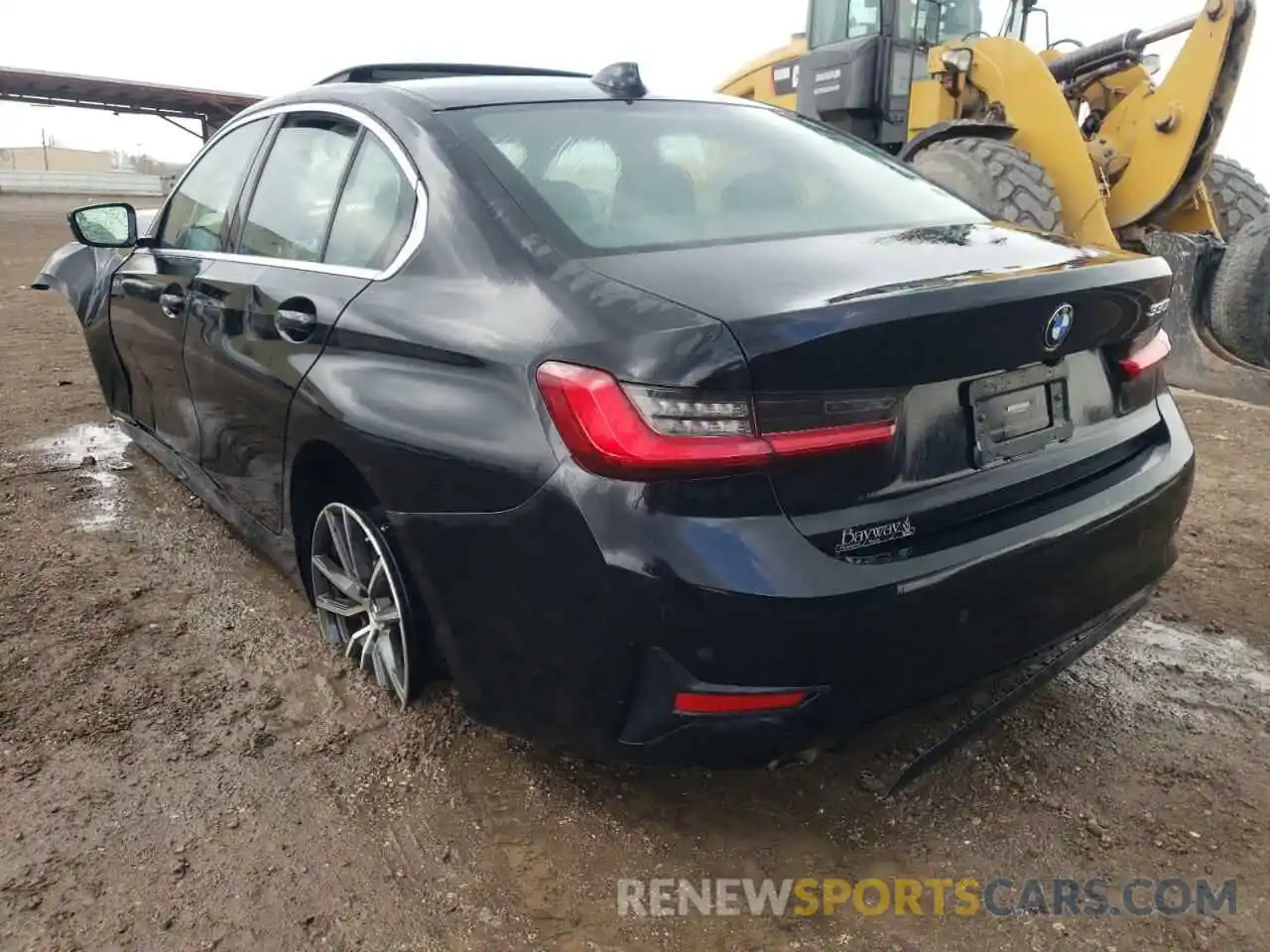 3 Photograph of a damaged car 3MW5R1J0XL8B03952 BMW 3 SERIES 2020