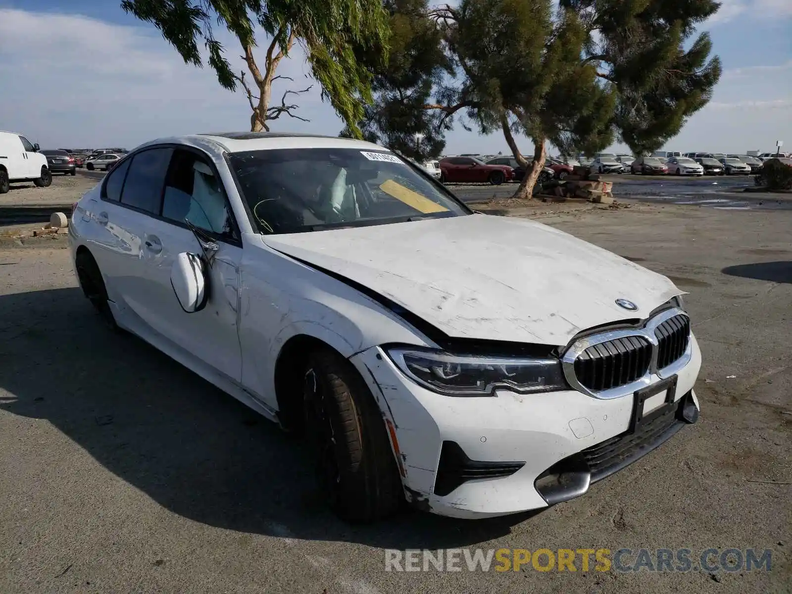 1 Photograph of a damaged car 3MW5R1J0XL8B04406 BMW 3 SERIES 2020