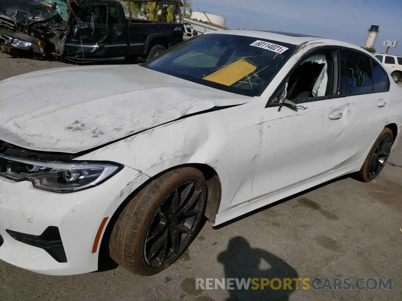 9 Photograph of a damaged car 3MW5R1J0XL8B04406 BMW 3 SERIES 2020