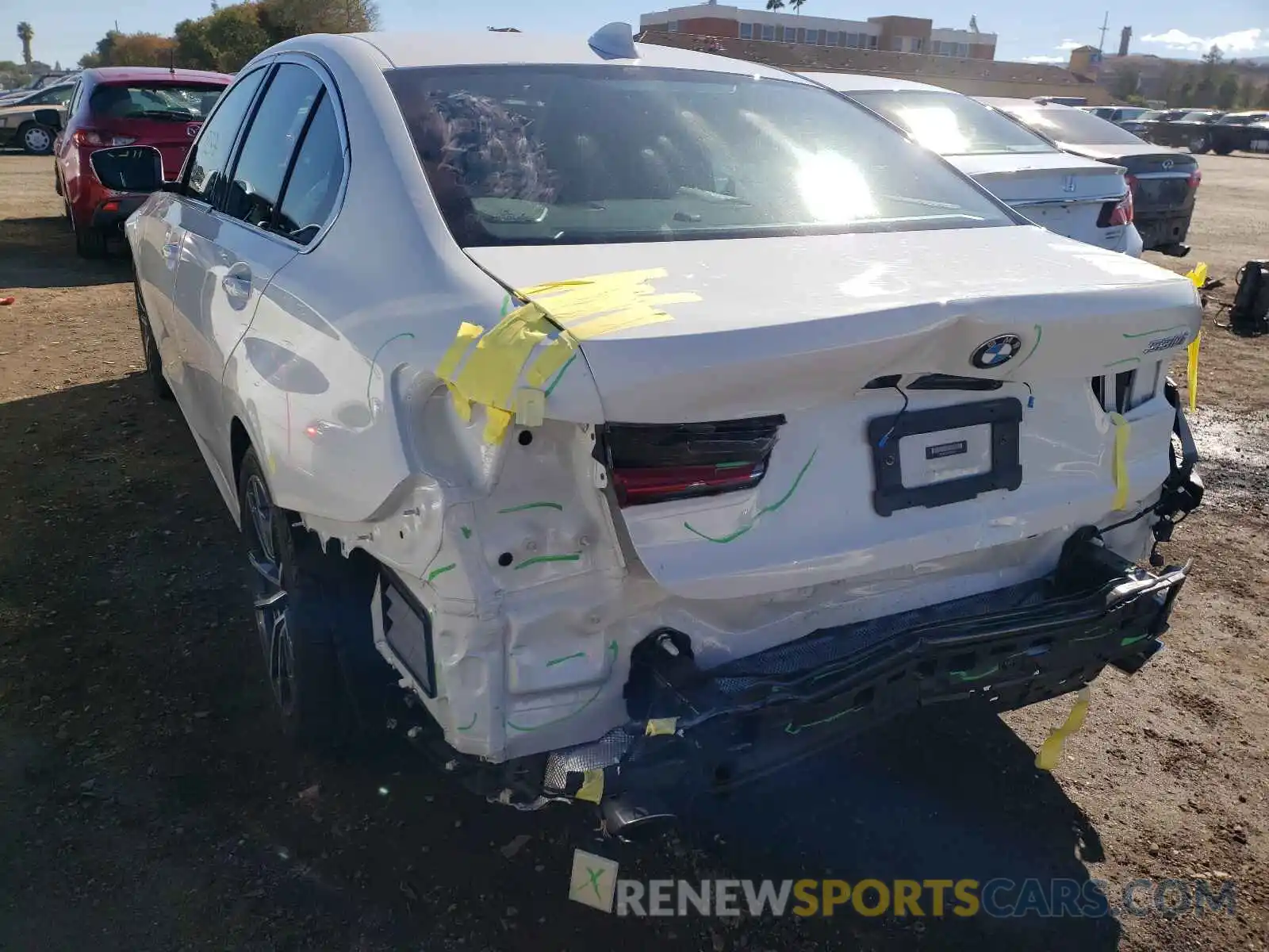 3 Photograph of a damaged car 3MW5R1J0XL8B06513 BMW 3 SERIES 2020