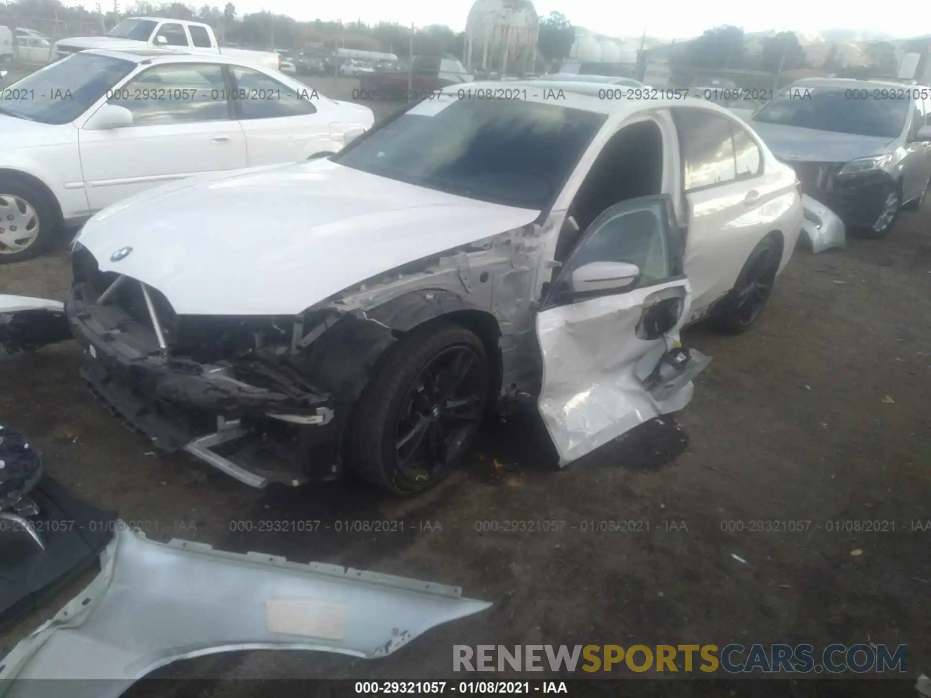 2 Photograph of a damaged car 3MW5R1J0XL8B15423 BMW 3 SERIES 2020