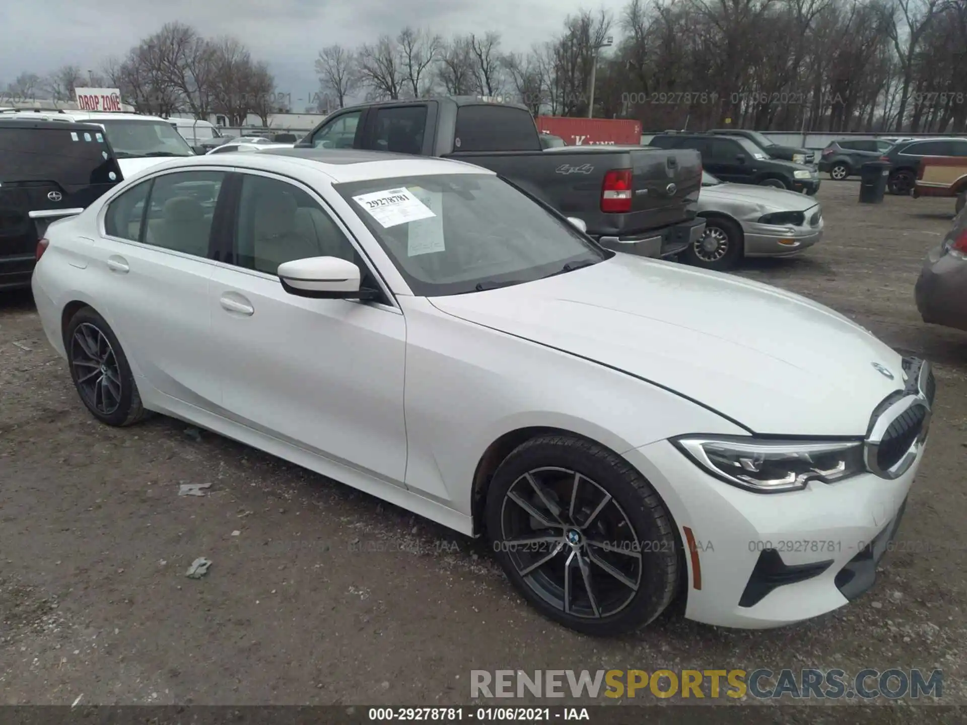 1 Photograph of a damaged car 3MW5R1J0XL8B23537 BMW 3 SERIES 2020