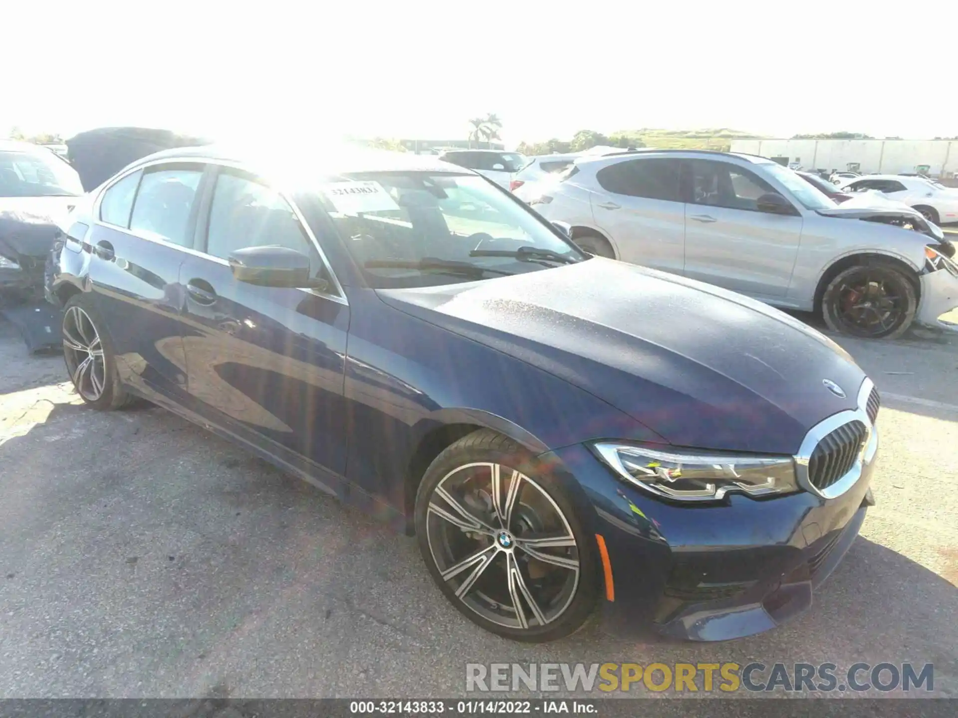 1 Photograph of a damaged car 3MW5R1J0XL8B30570 BMW 3 SERIES 2020