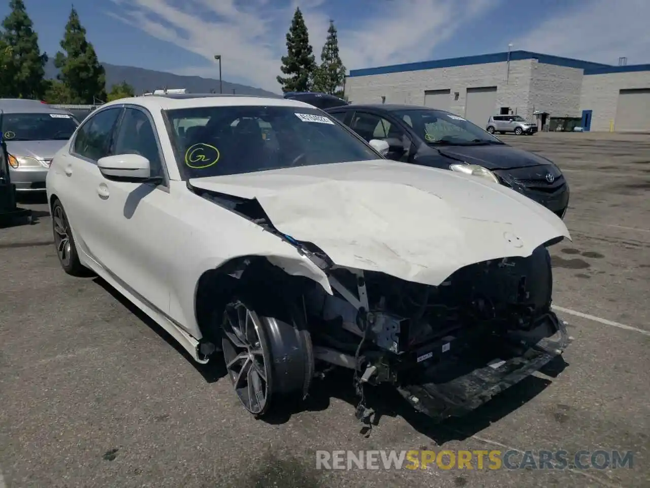 1 Photograph of a damaged car 3MW5R1J0XL8B36286 BMW 3 SERIES 2020