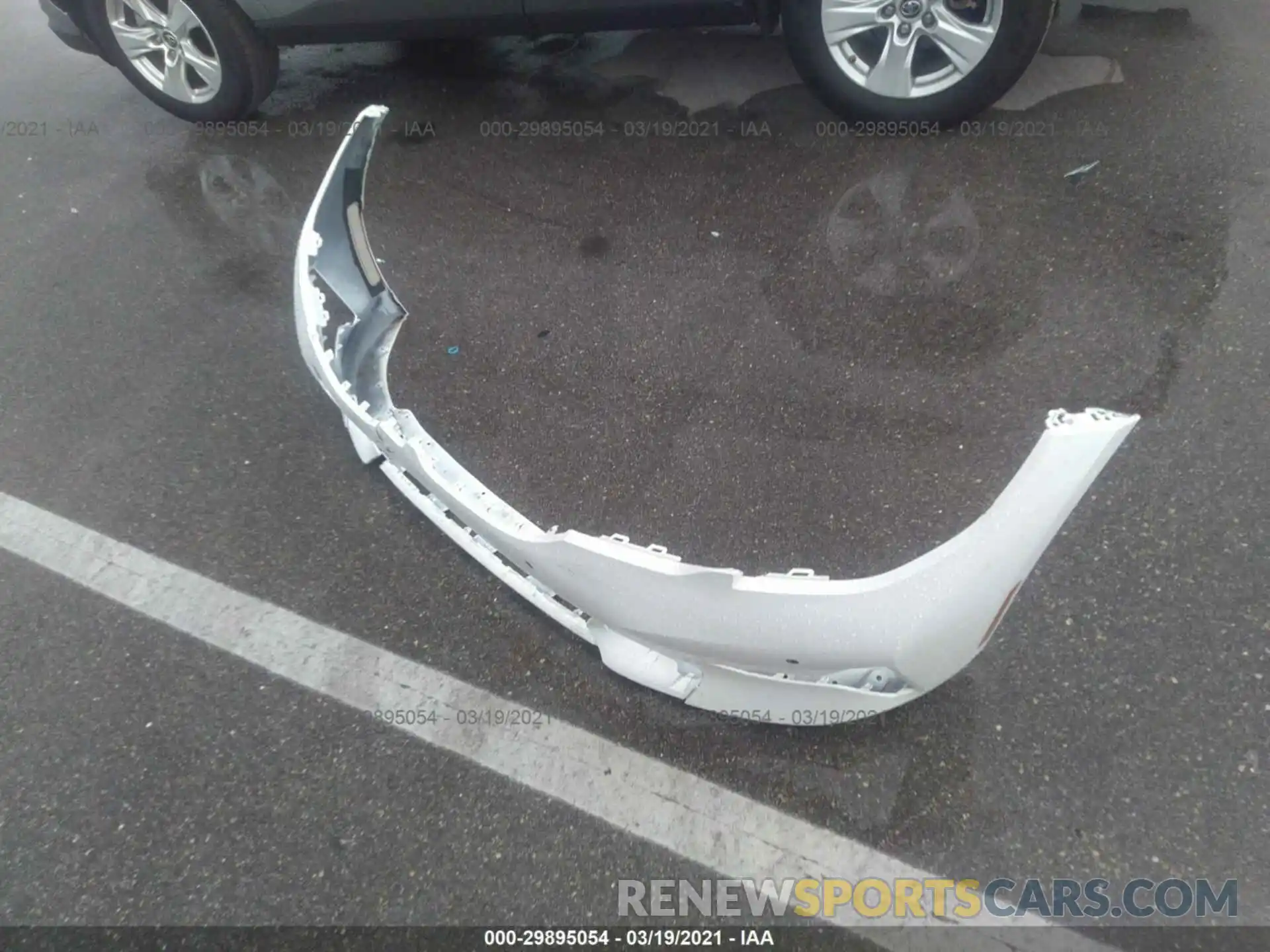 12 Фотография поврежденного автомобиля 3MW5R1J0XL8B38037 BMW 3 SERIES 2020