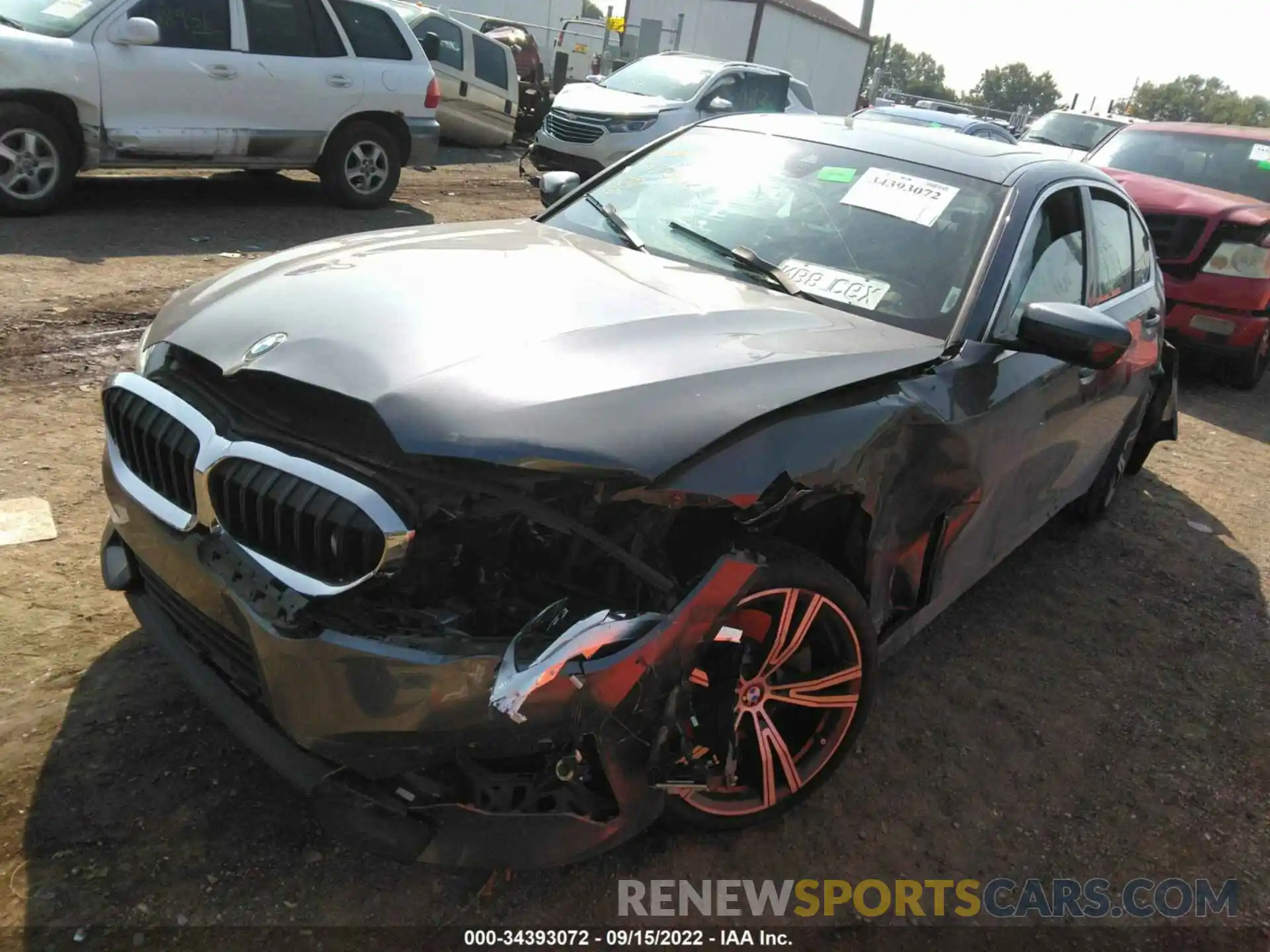 2 Photograph of a damaged car 3MW5R7J00L8B10895 BMW 3 SERIES 2020