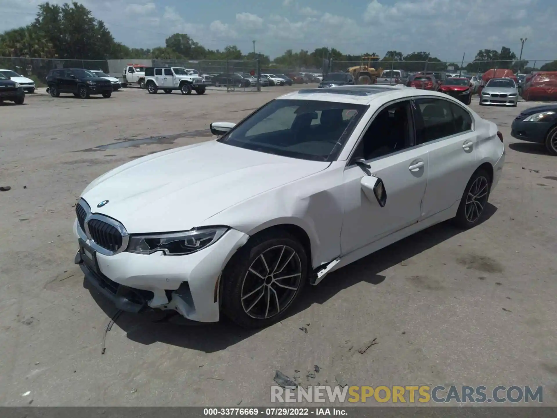 2 Photograph of a damaged car 3MW5R7J00L8B20603 BMW 3 SERIES 2020