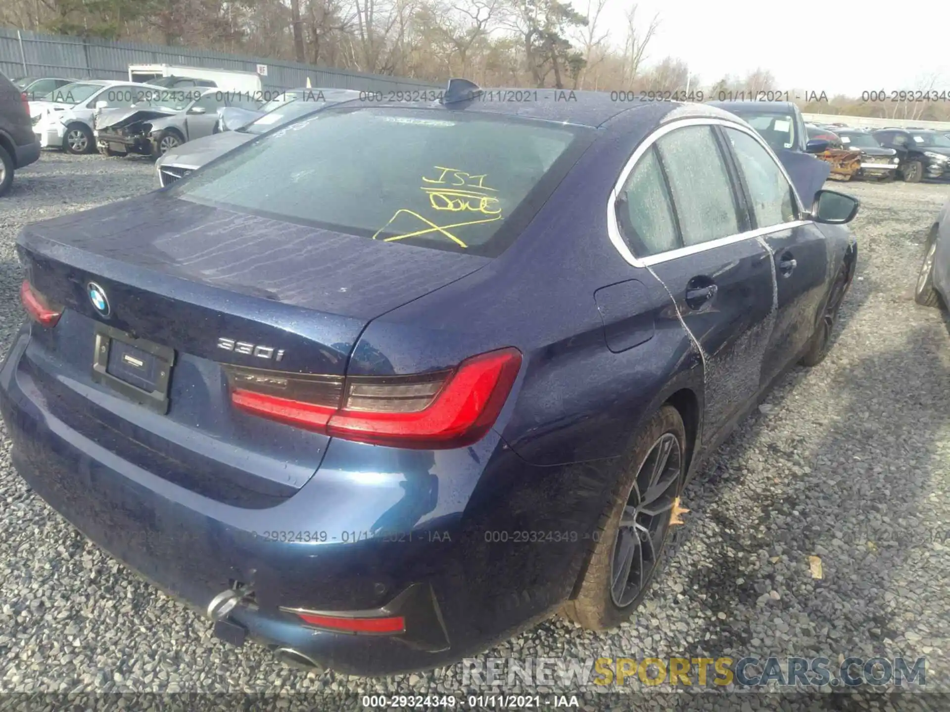 4 Photograph of a damaged car 3MW5R7J00L8B21699 BMW 3 SERIES 2020