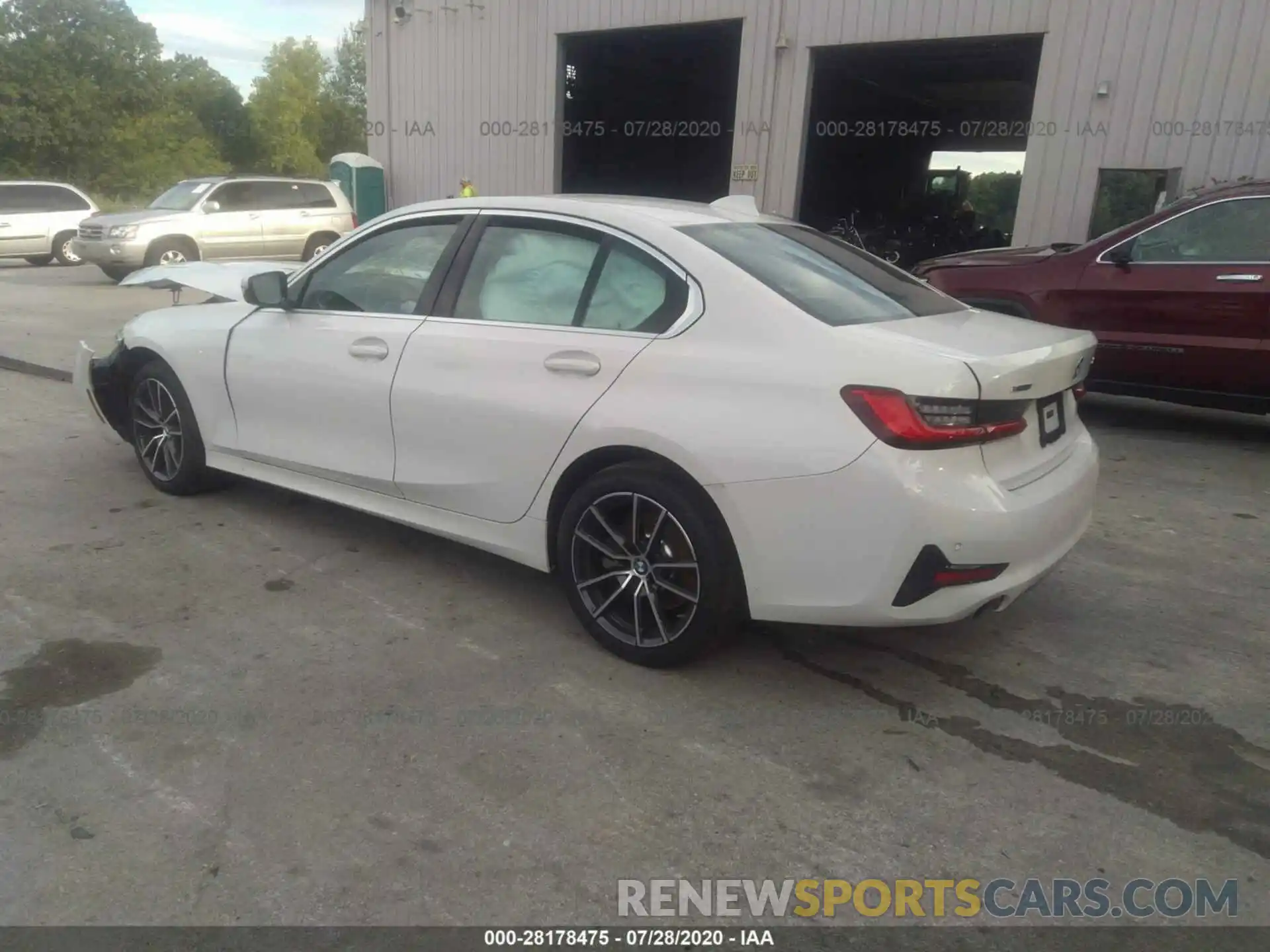 3 Photograph of a damaged car 3MW5R7J00L8B23873 BMW 3 SERIES 2020