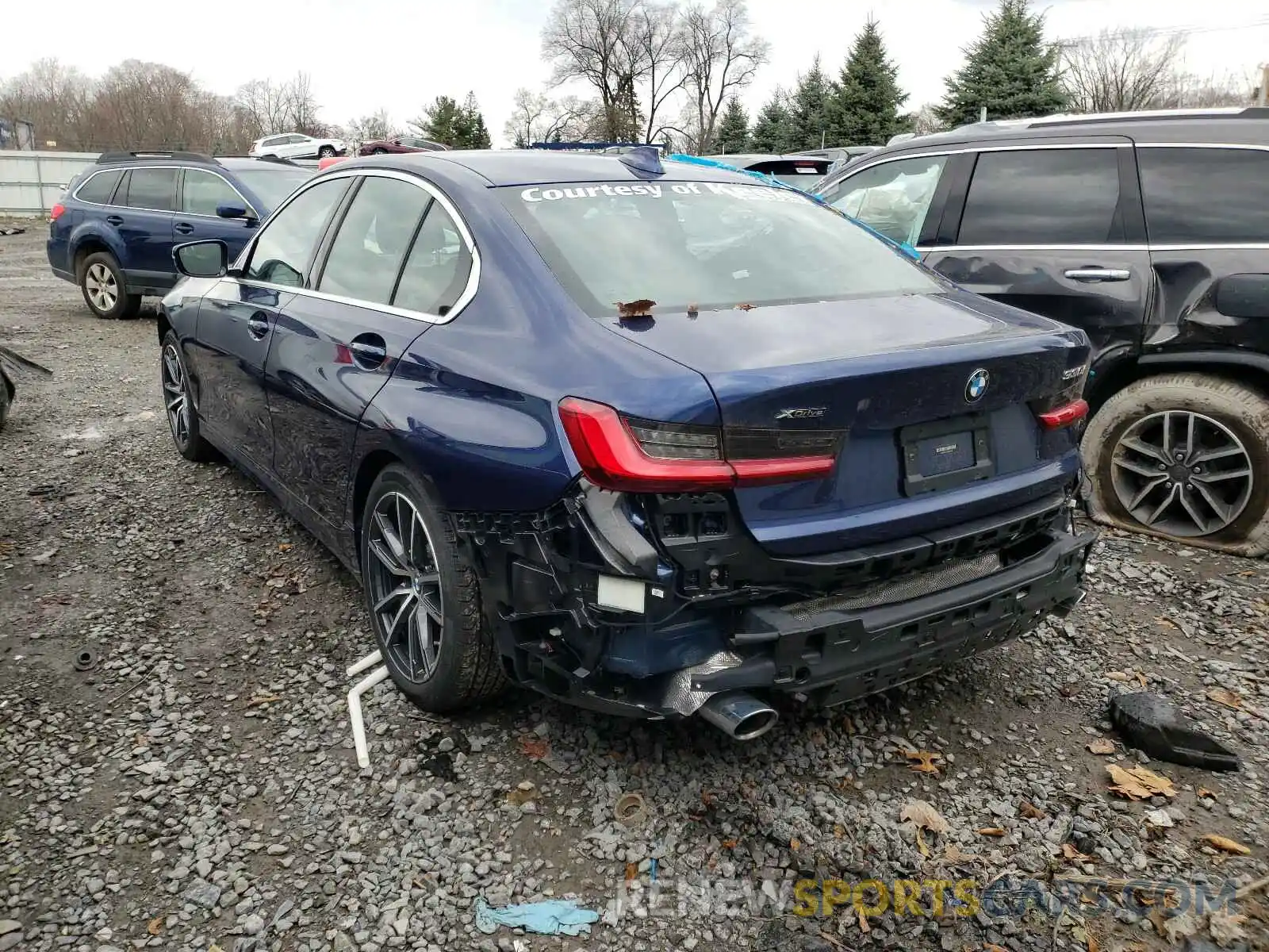 3 Photograph of a damaged car 3MW5R7J01L8B04930 BMW 3 SERIES 2020