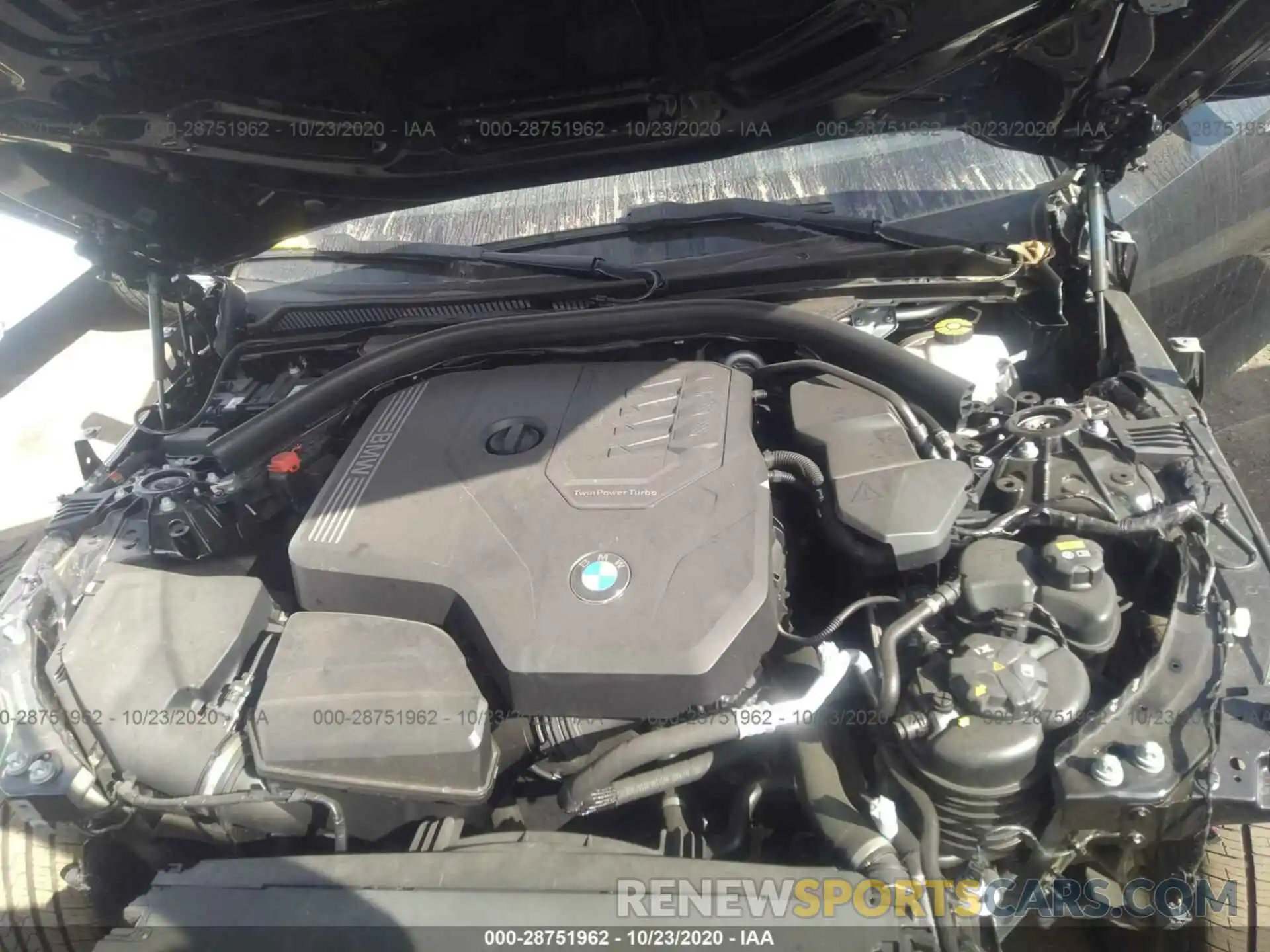 10 Photograph of a damaged car 3MW5R7J01L8B05091 BMW 3 SERIES 2020