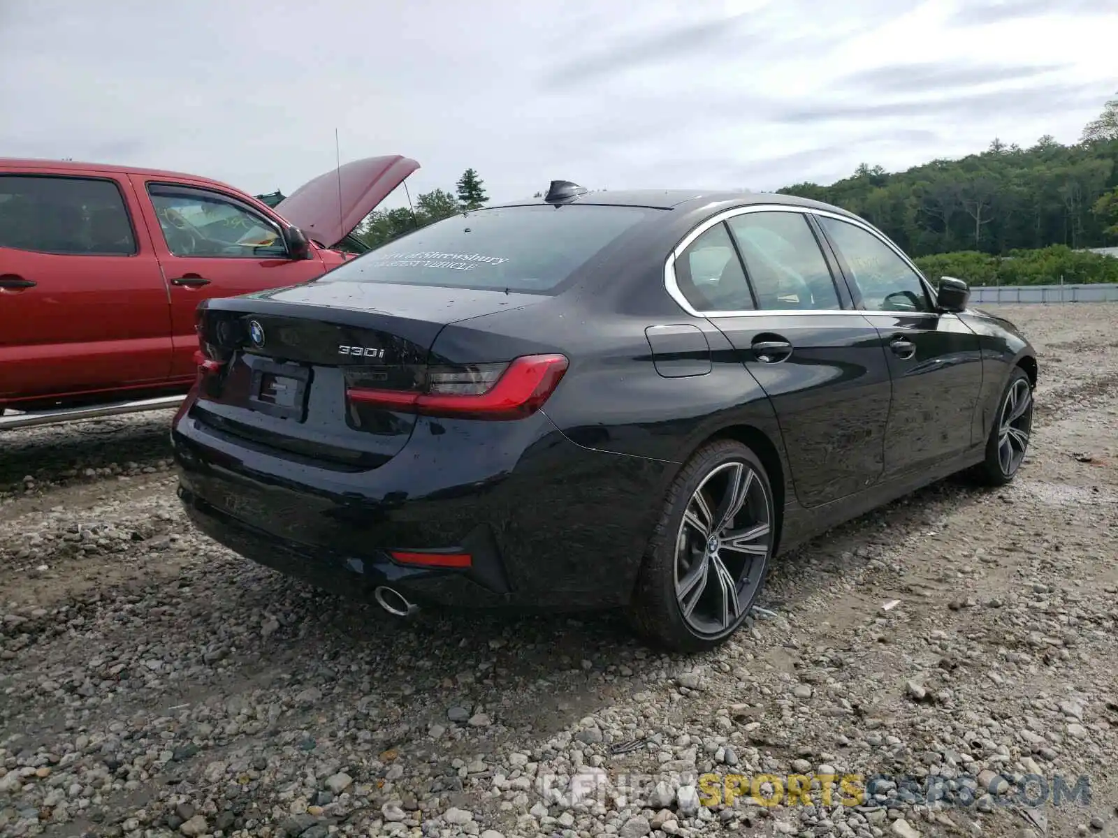 4 Photograph of a damaged car 3MW5R7J01L8B08525 BMW 3 SERIES 2020