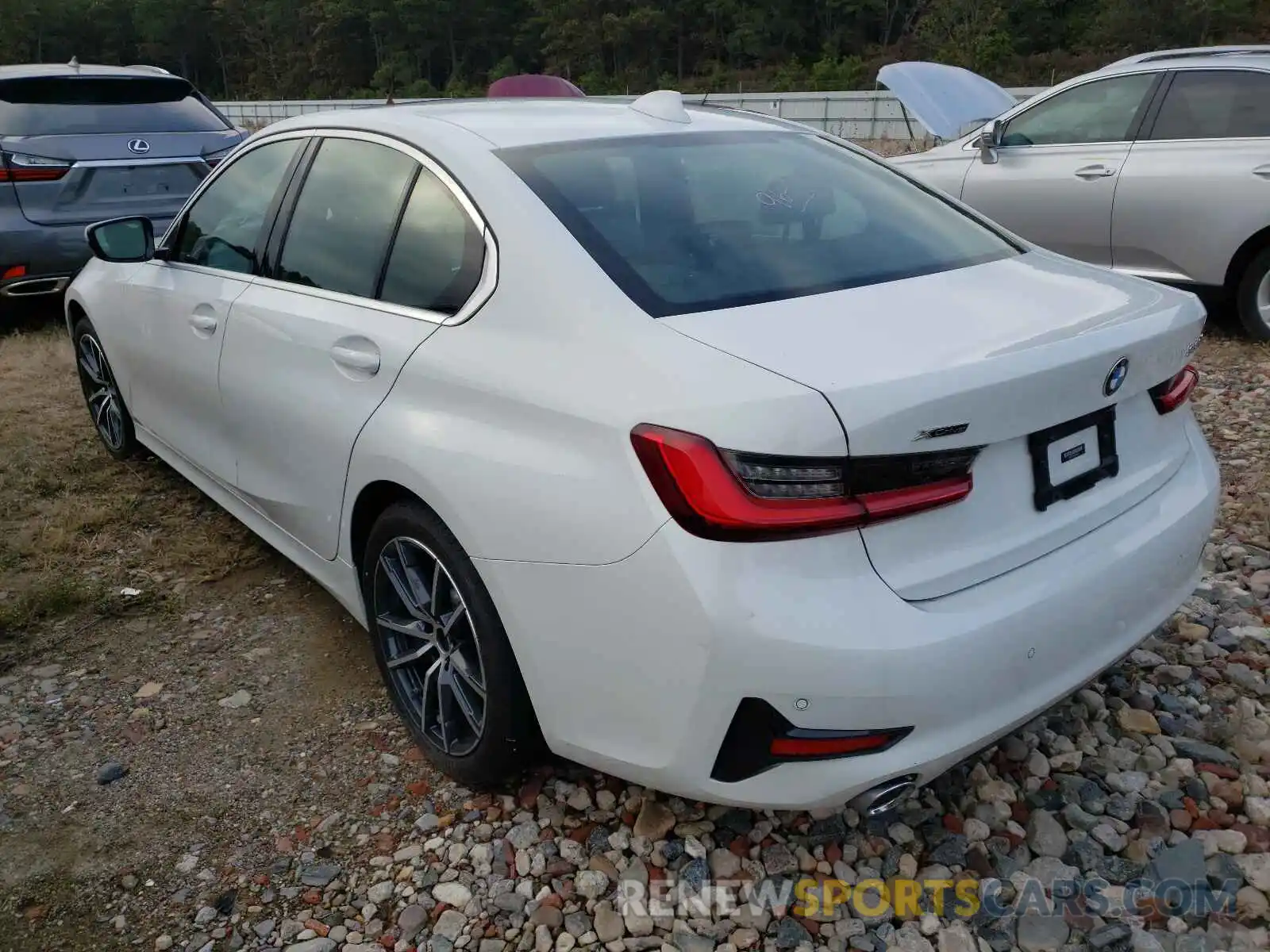 3 Photograph of a damaged car 3MW5R7J01L8B09321 BMW 3 SERIES 2020