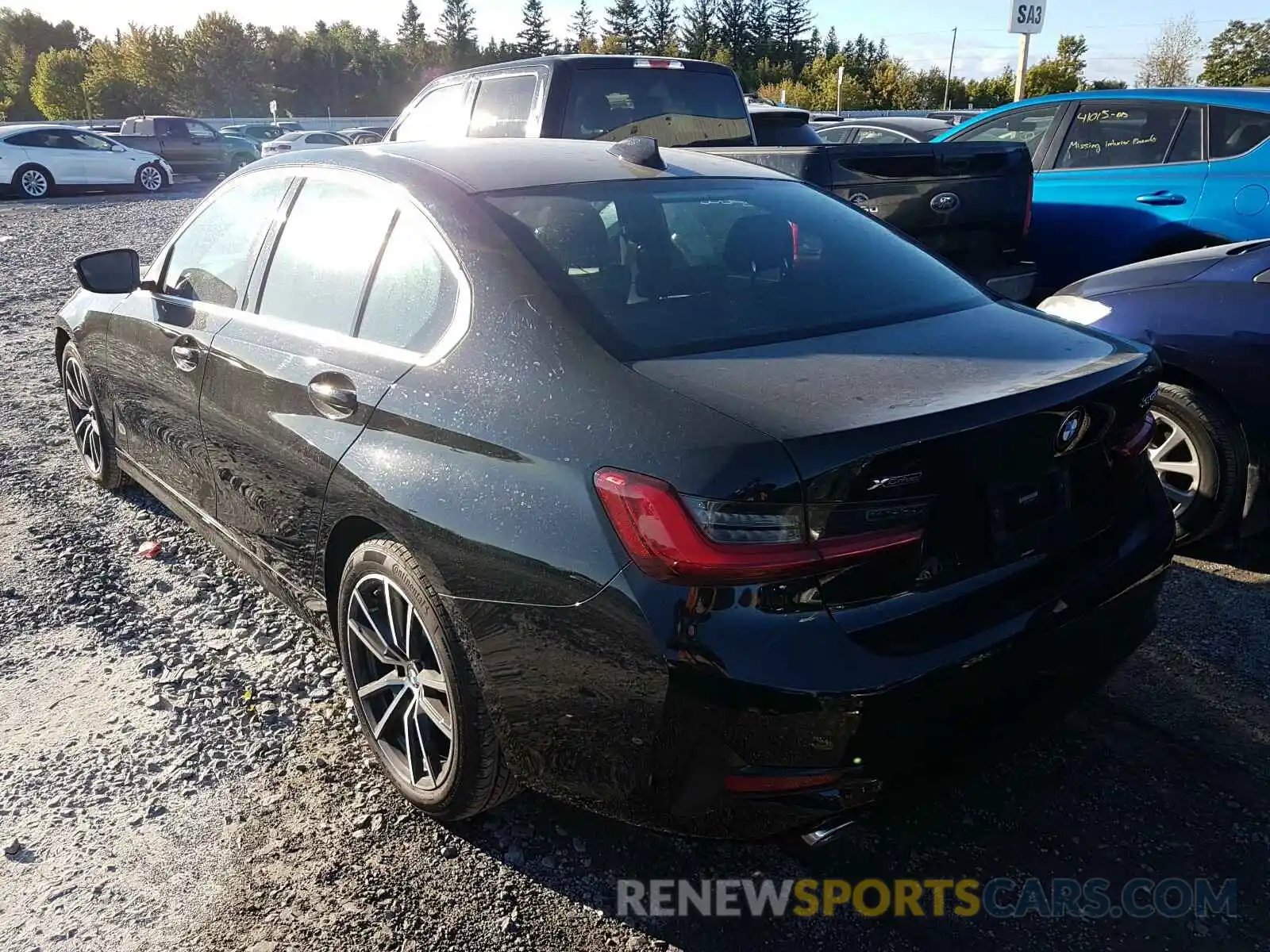 3 Photograph of a damaged car 3MW5R7J01L8B17483 BMW 3 SERIES 2020