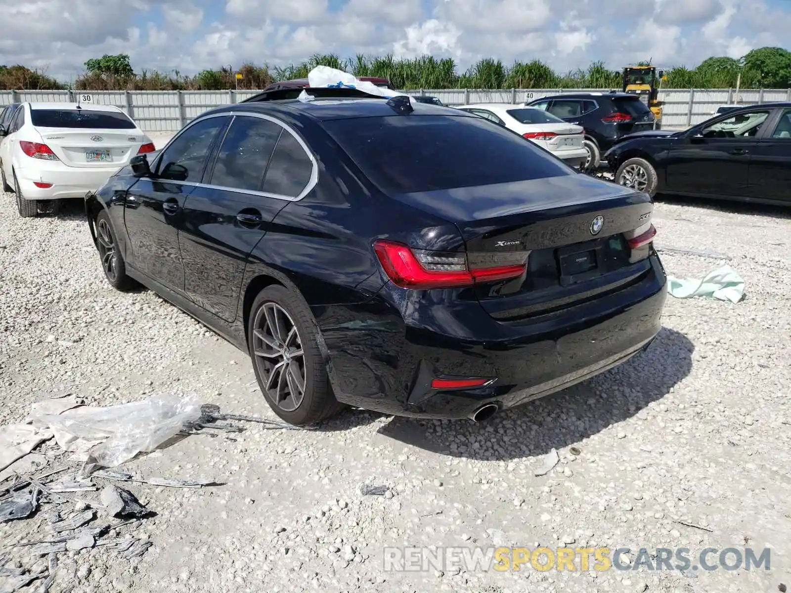 3 Photograph of a damaged car 3MW5R7J01L8B25082 BMW 3 SERIES 2020