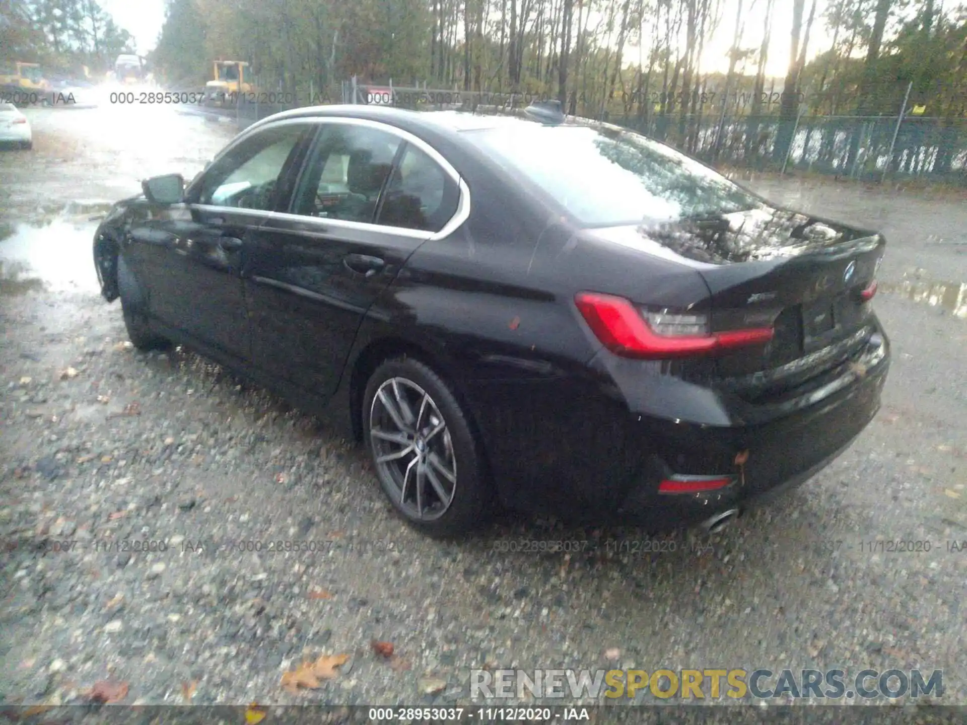 3 Photograph of a damaged car 3MW5R7J01L8B25194 BMW 3 SERIES 2020