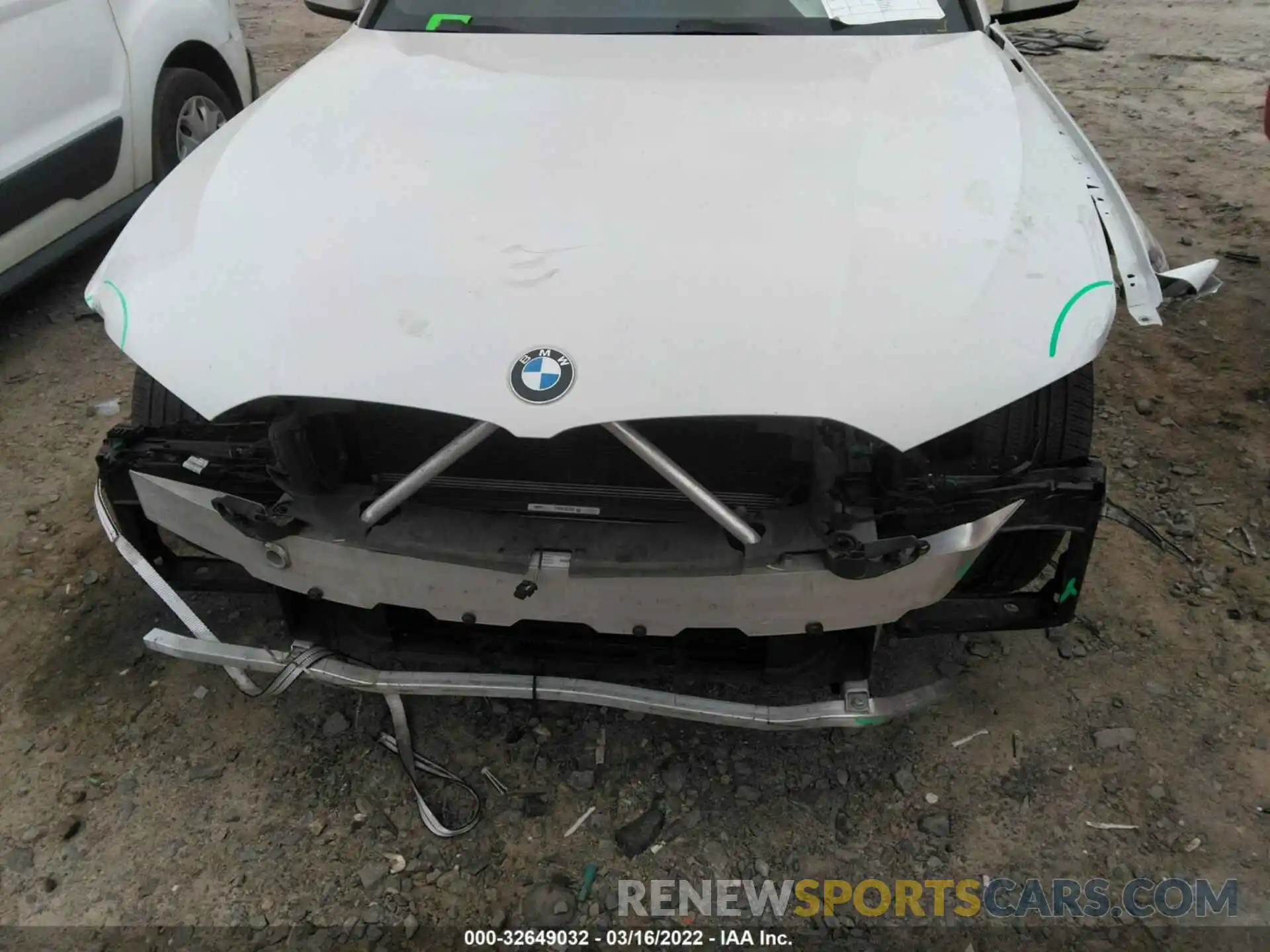 6 Photograph of a damaged car 3MW5R7J01L8B27172 BMW 3 SERIES 2020