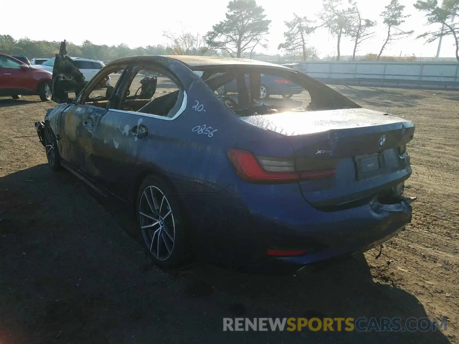 3 Photograph of a damaged car 3MW5R7J01L8B28323 BMW 3 SERIES 2020